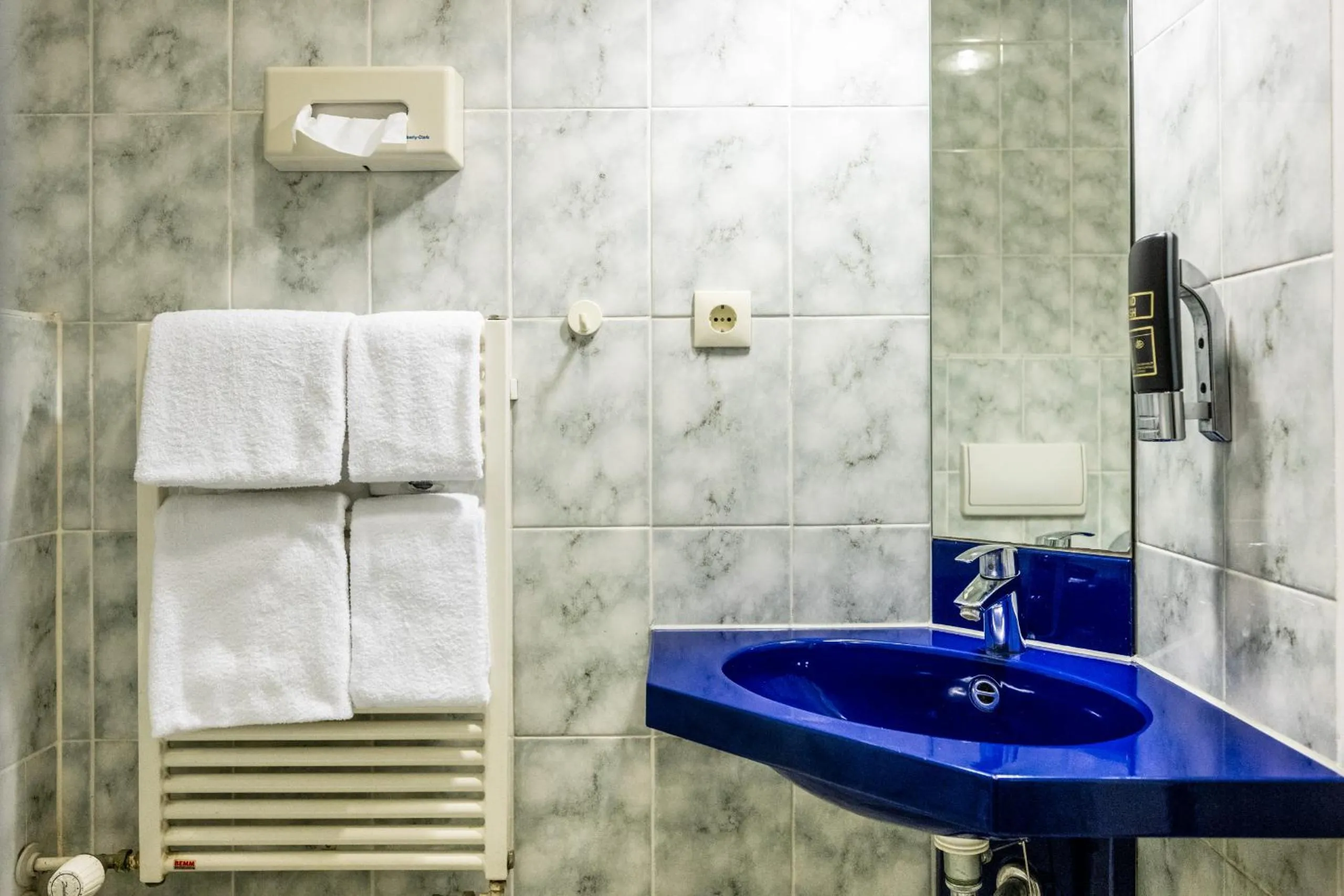 Bathroom in Hotel und Rasthof AVUS