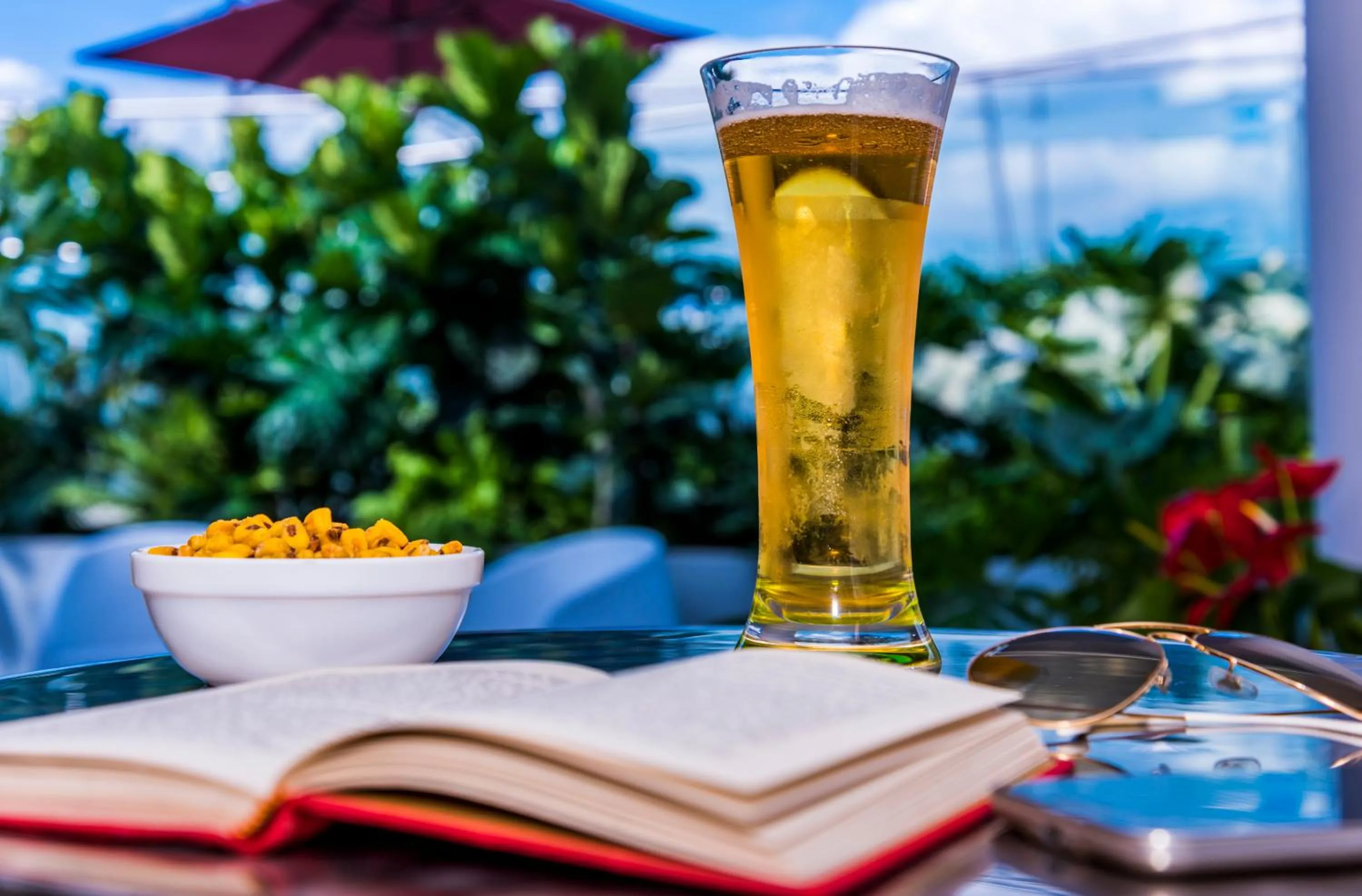 Food and drinks in La Quinta by Wyndham Medellin