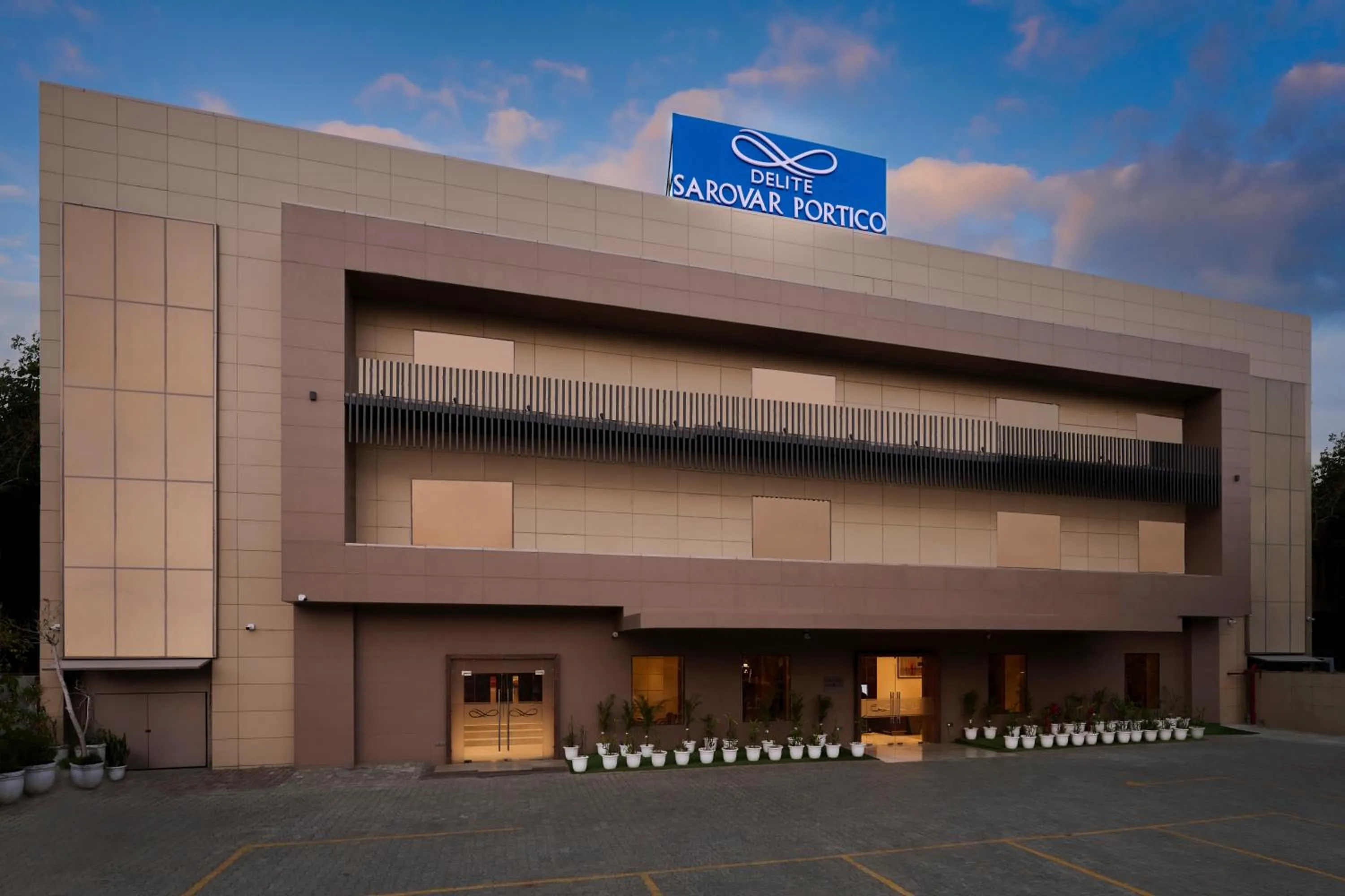 Facade/entrance in Delite Sarovar Portico Faridabad