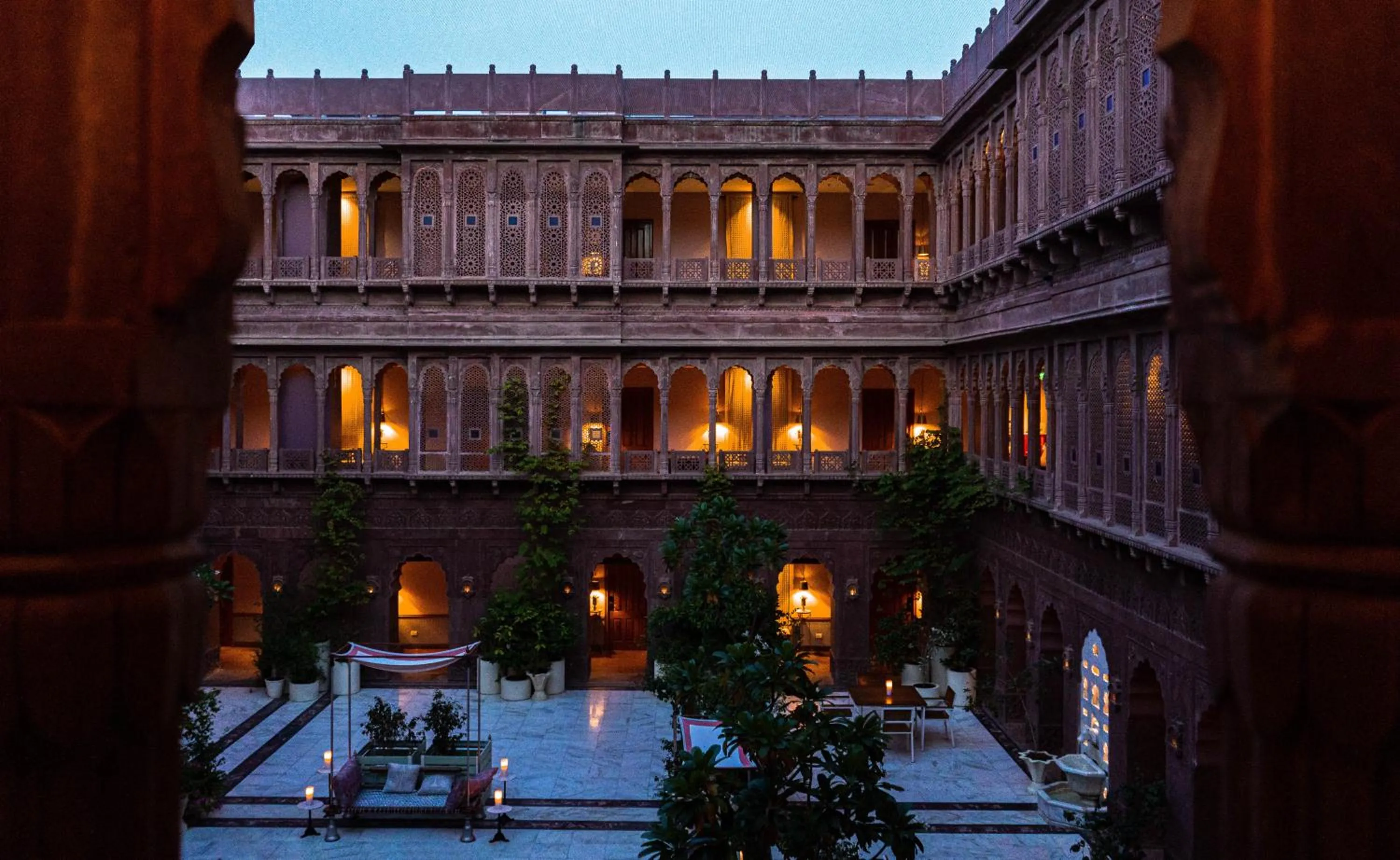 Inner courtyard view in Narendra Bhawan