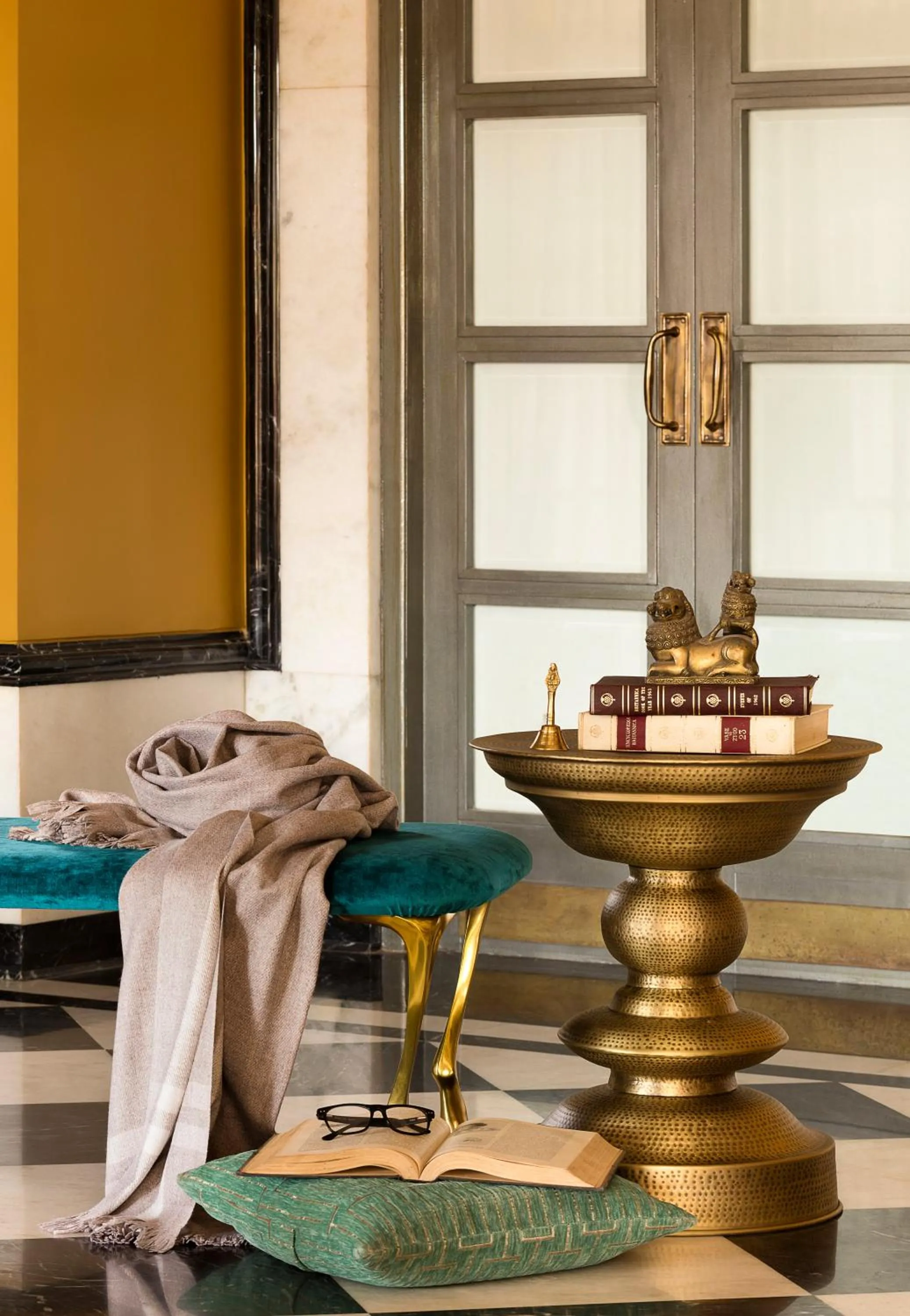 Decorative detail in Narendra Bhawan