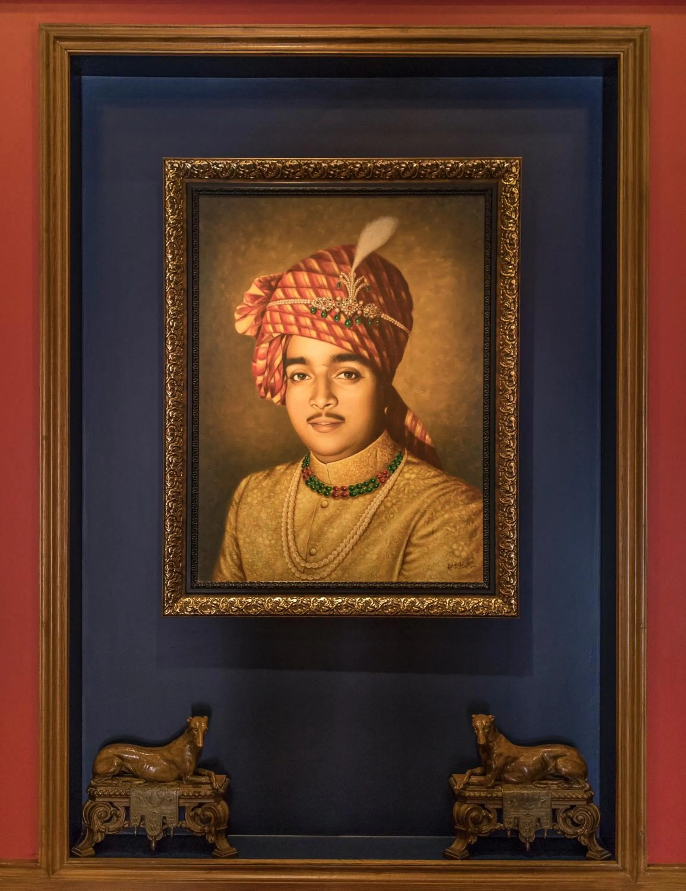 Decorative detail in Narendra Bhawan