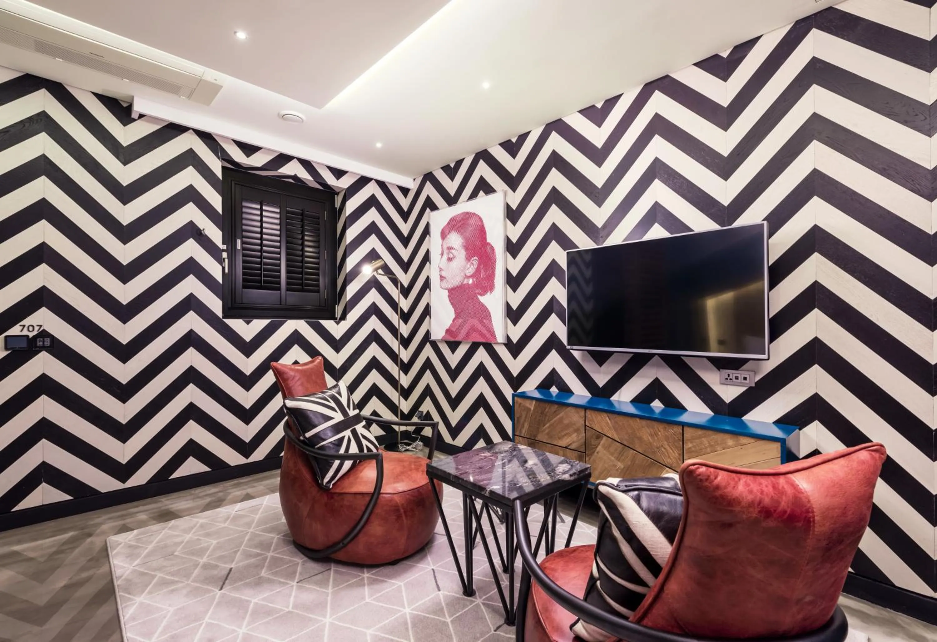 Communal lounge/ TV room in Hotel The Designers Kondae