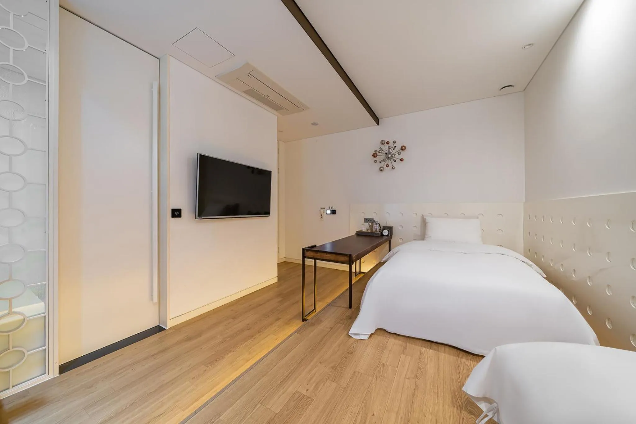 Bed in Hotel The Designers Kondae