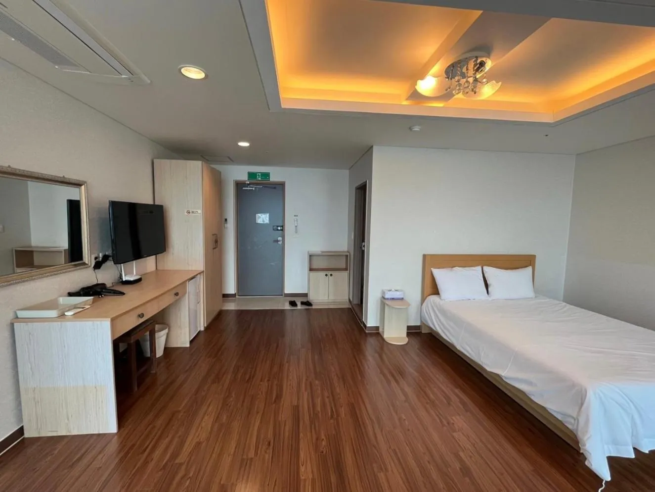 Bed in Elysia Boutique Hotel