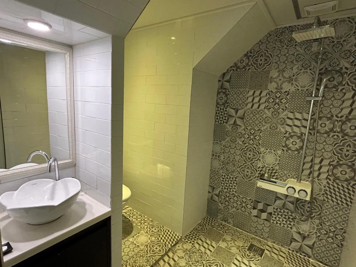 Elysia Boutique Hotel