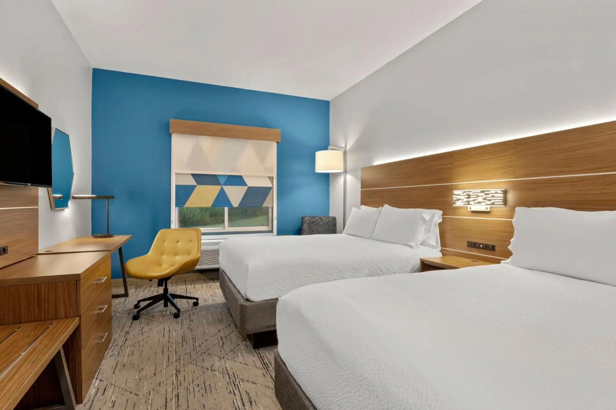 Photo of the whole room, Bed in Holiday Inn Express Hotel & Suites West Coxsackie by IHG