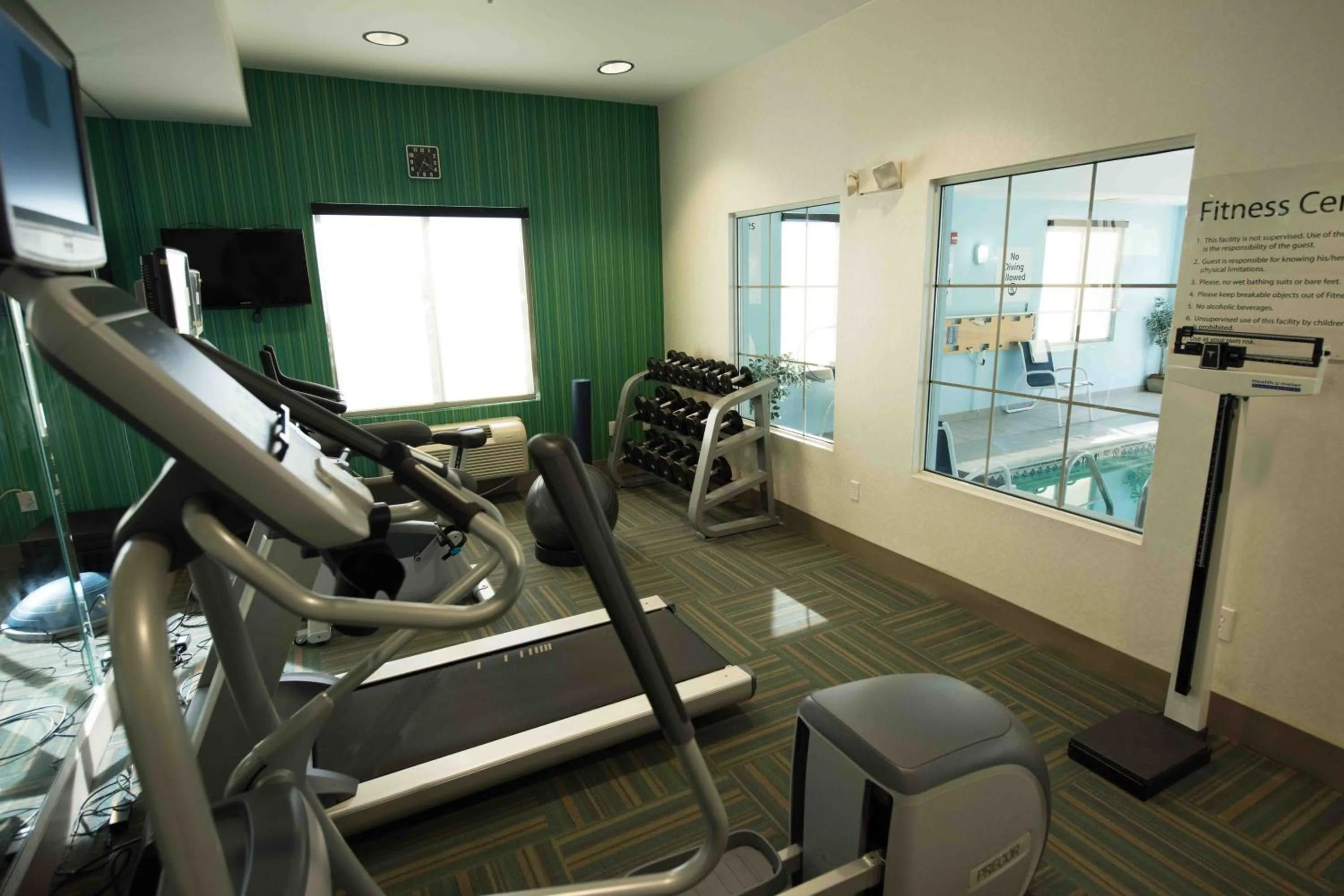 Spa and wellness centre/facilities in Holiday Inn Express Hotel & Suites West Coxsackie by IHG
