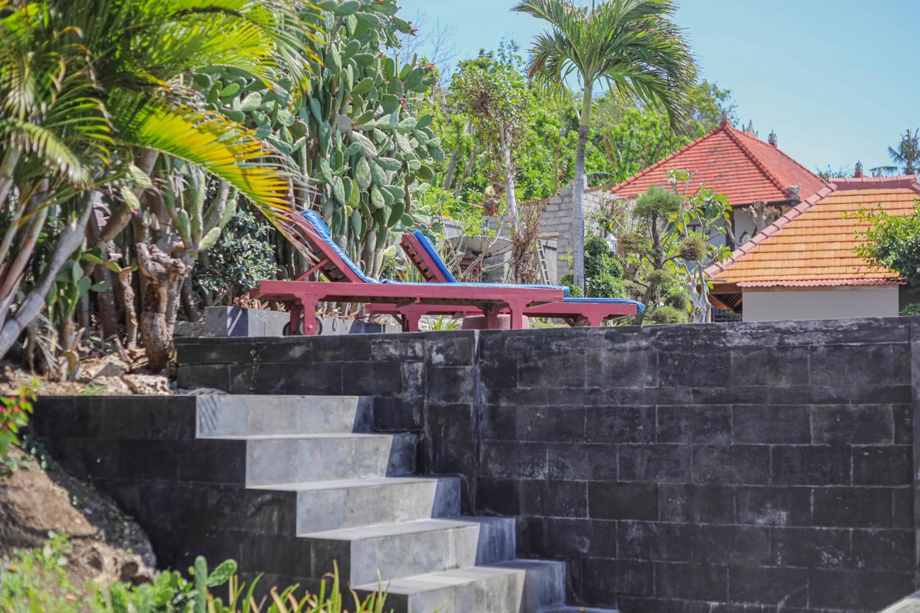 Day in Manta Cottages with Sea View