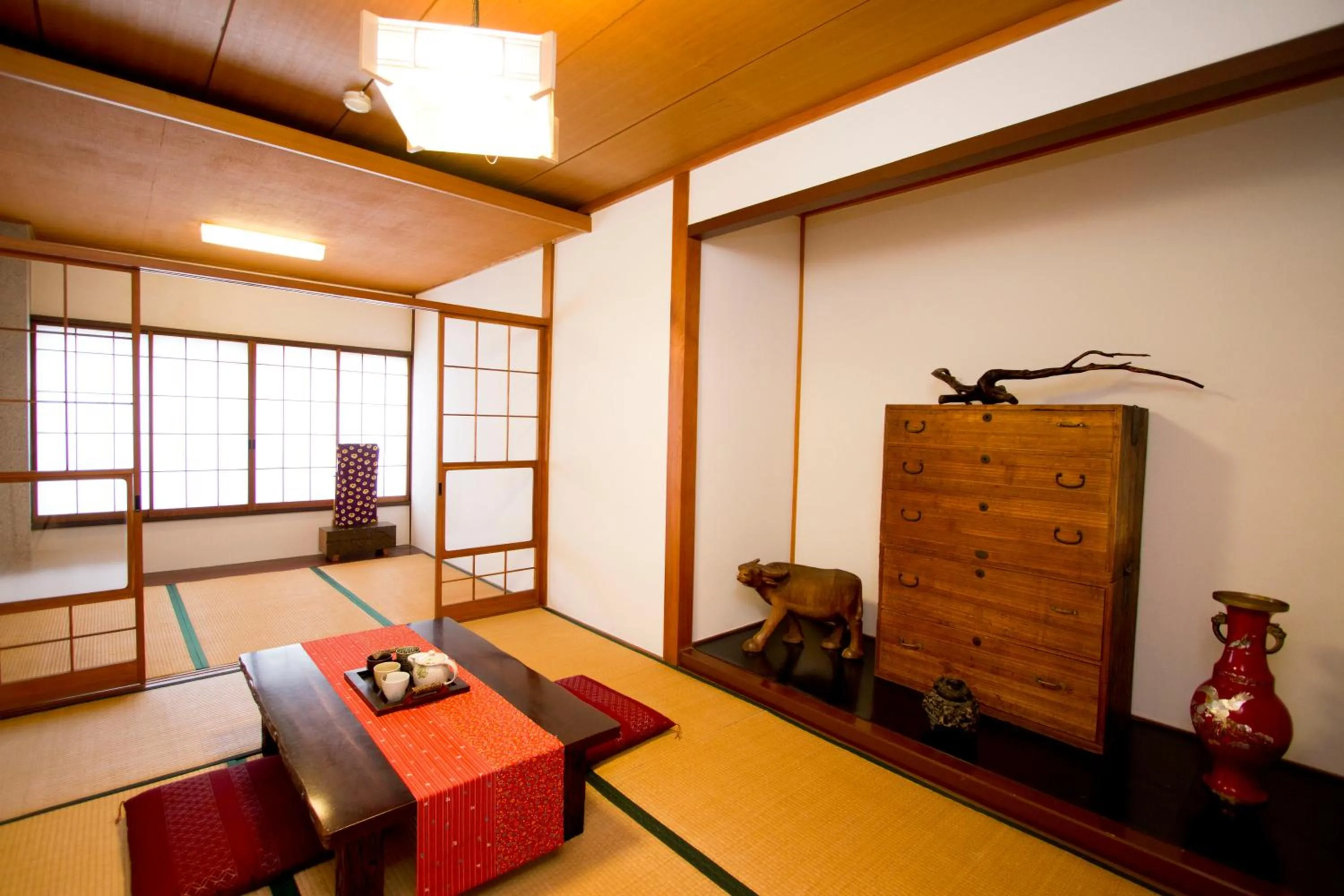 Photo of the whole room in Guesthouse Fujinokura Kawaguchiko Ekimaeten