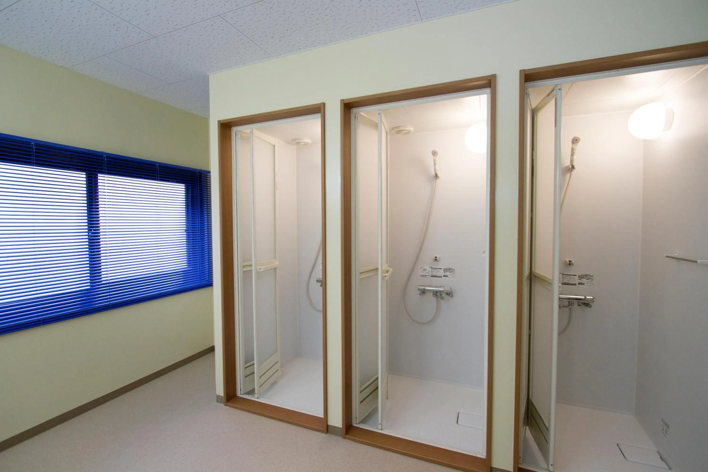 Shower in Guesthouse Fujinokura Kawaguchiko Ekimaeten