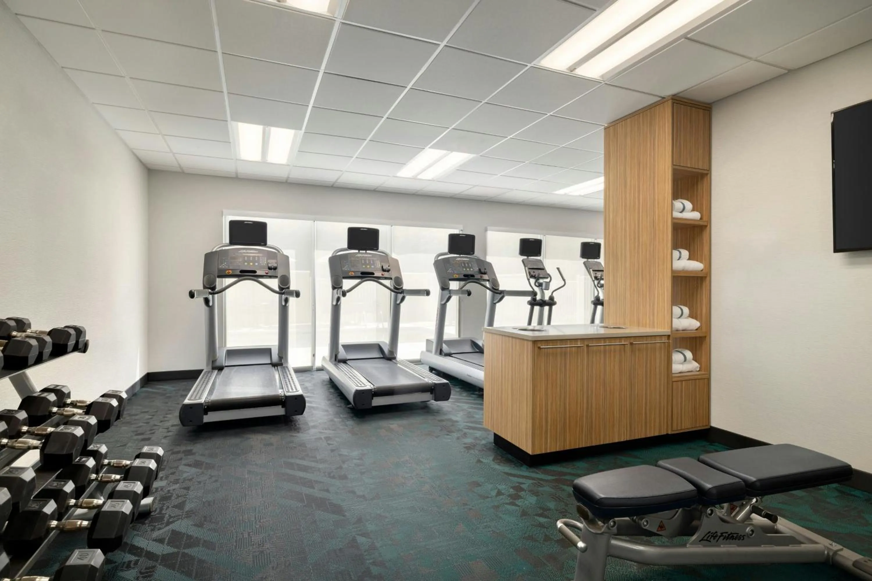 Fitness centre/facilities in TownePlace Suites by Marriott Auburn University Area