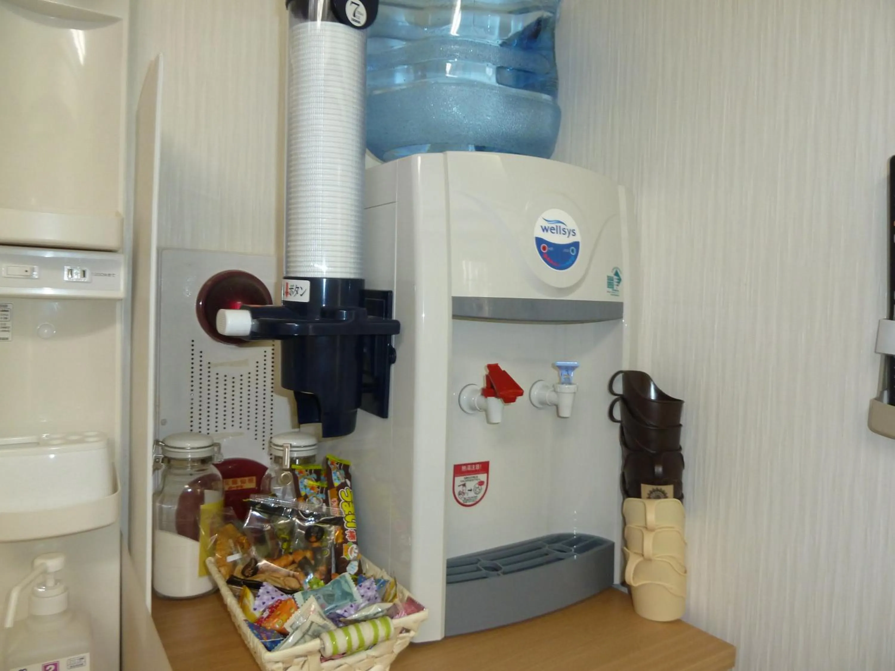 Communal lounge/ TV room in GUEST HOUSE B's FiveⅡ