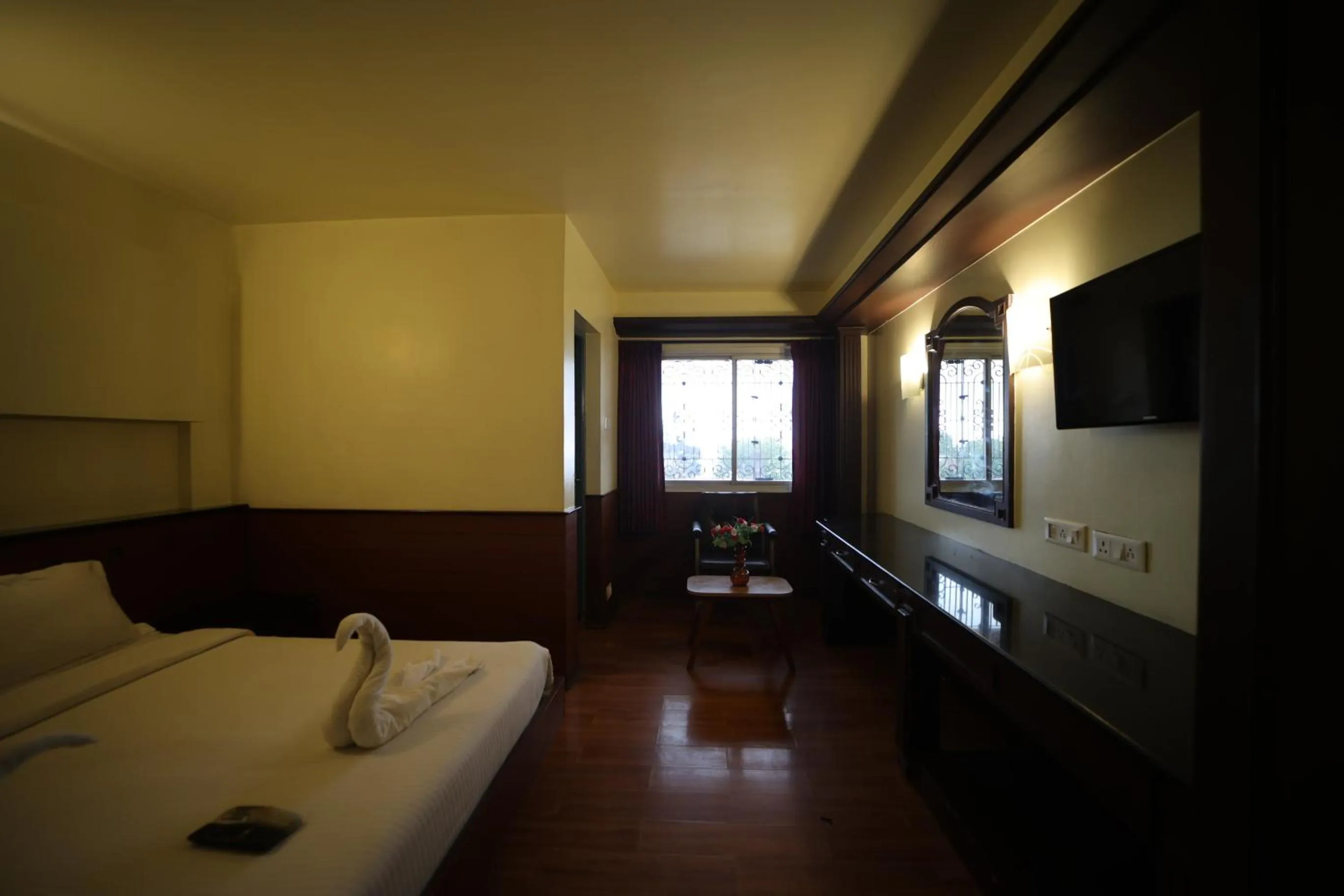 Bedroom, Bed in Jayaraj Residency