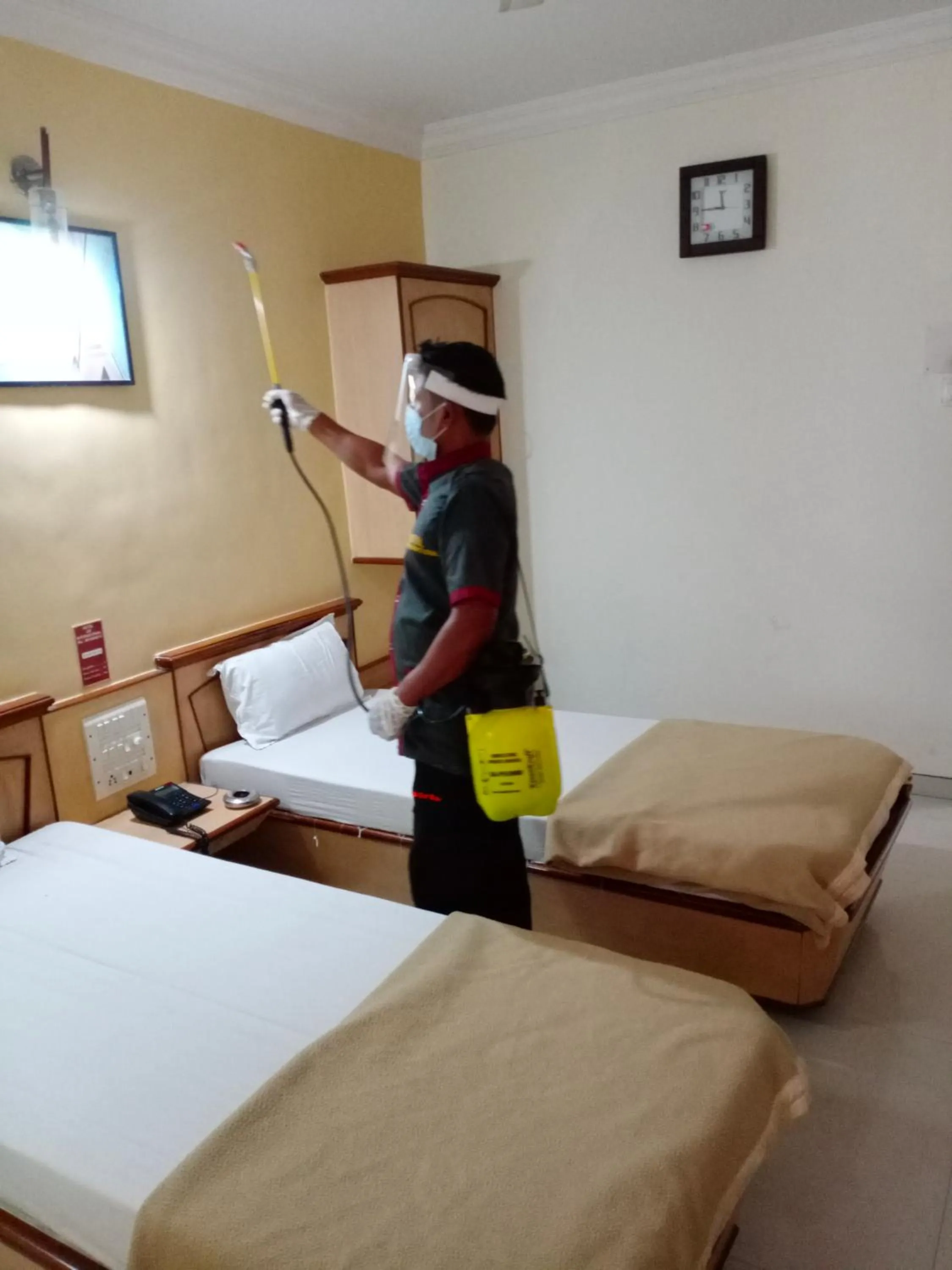 Hotel Jay International