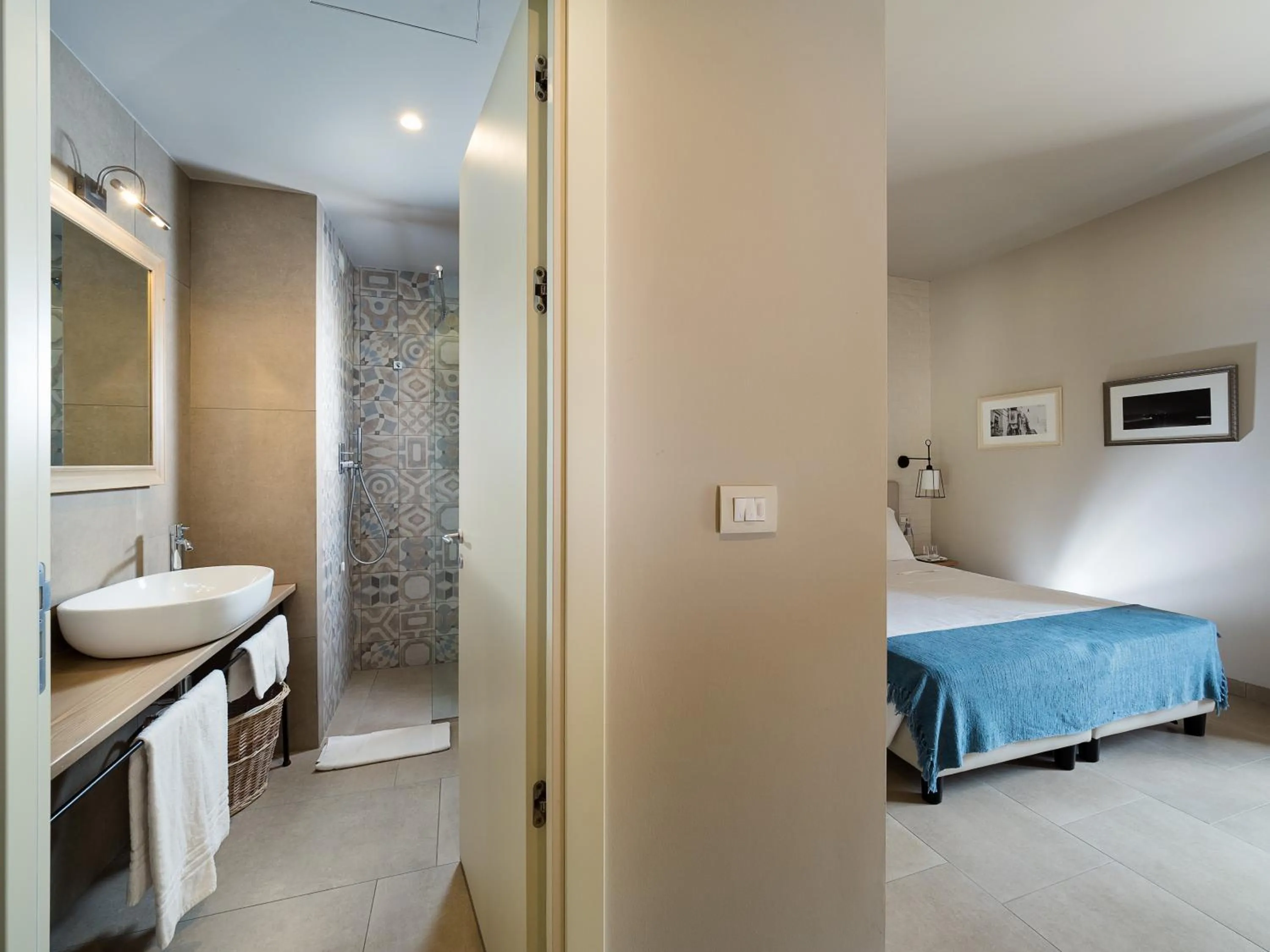 Photo of the whole room in Rocca dei Saraceni