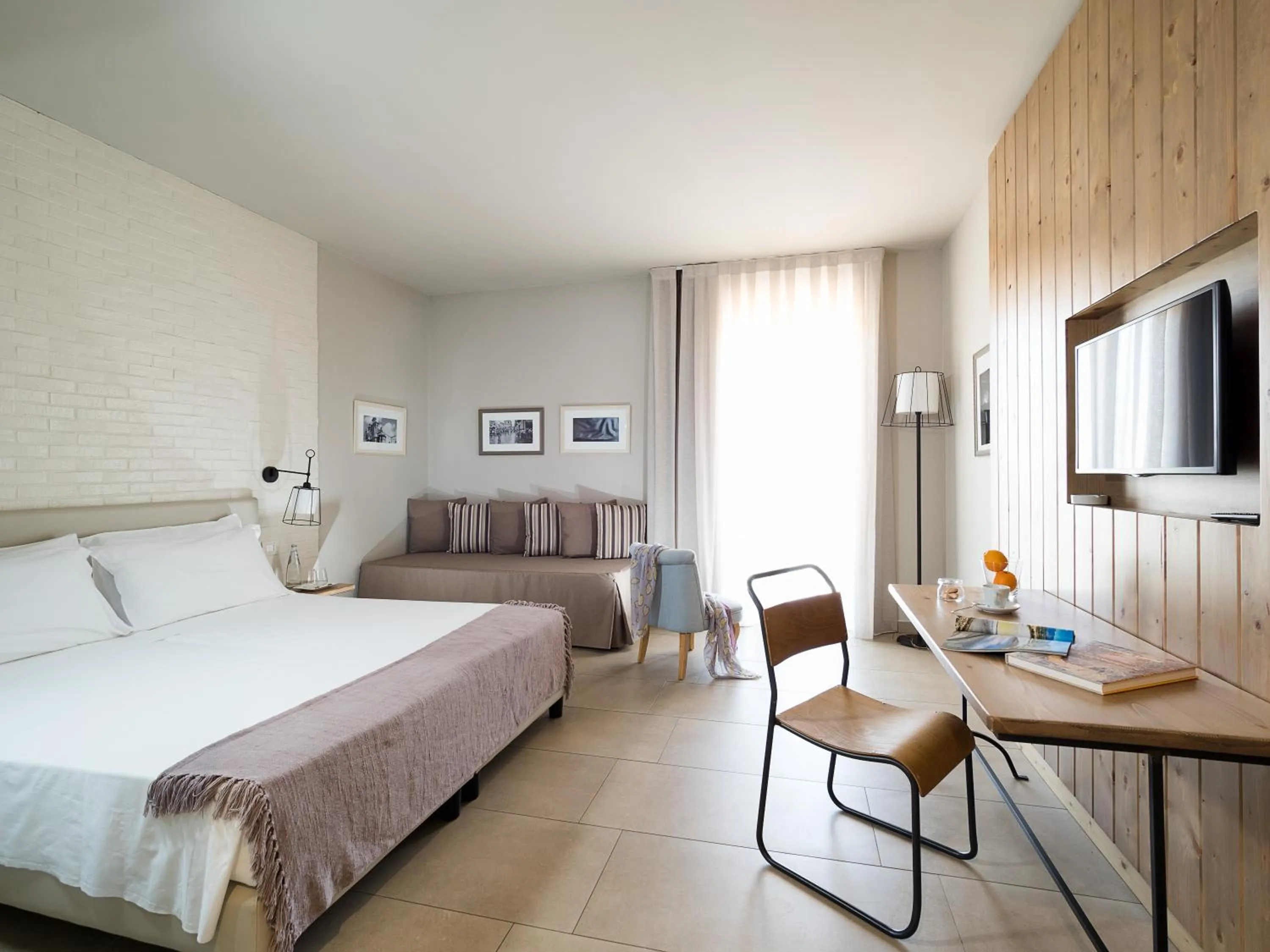 Photo of the whole room in Rocca dei Saraceni