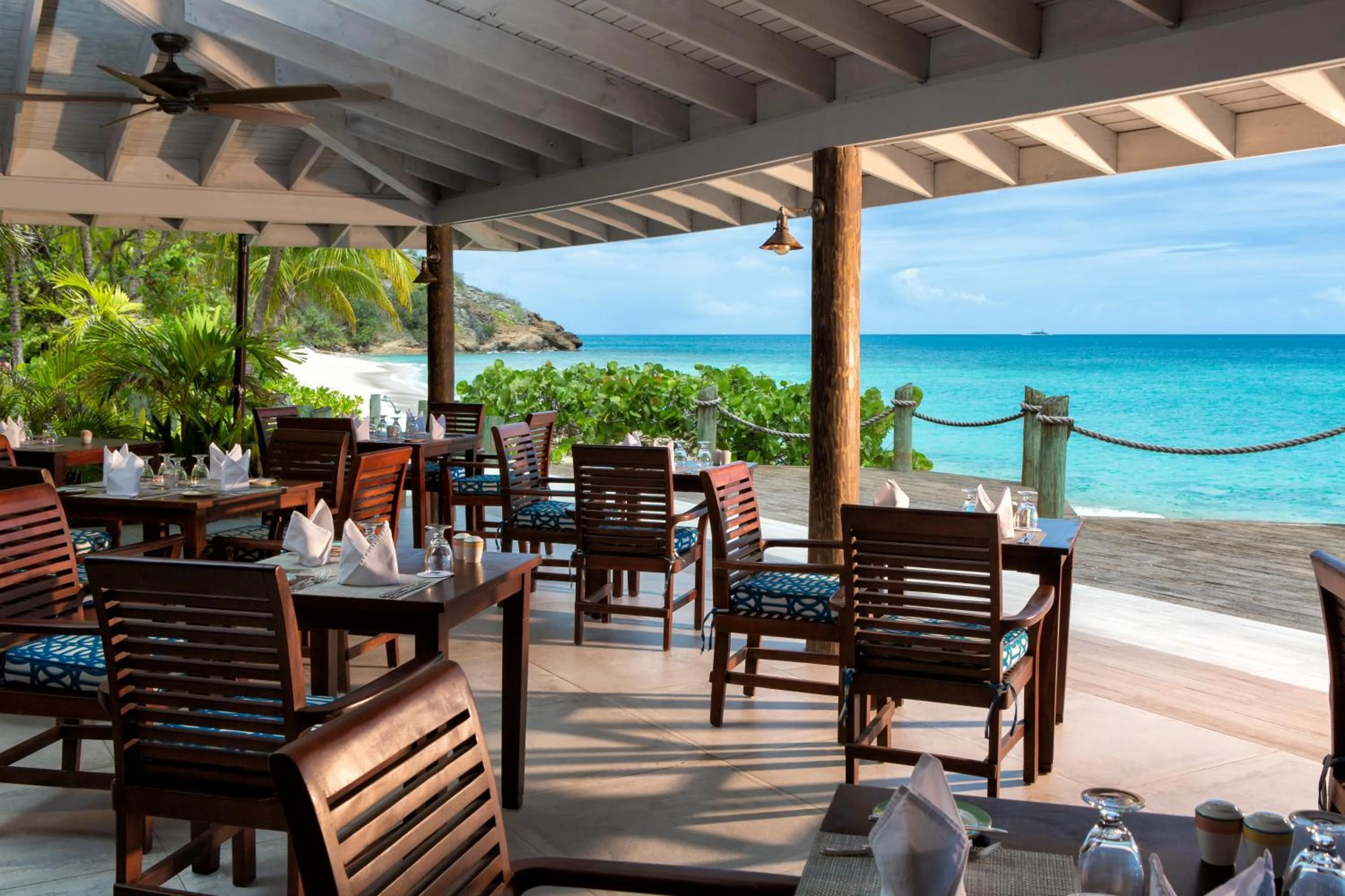 Restaurant/places to eat in Galley Bay Resort & Spa