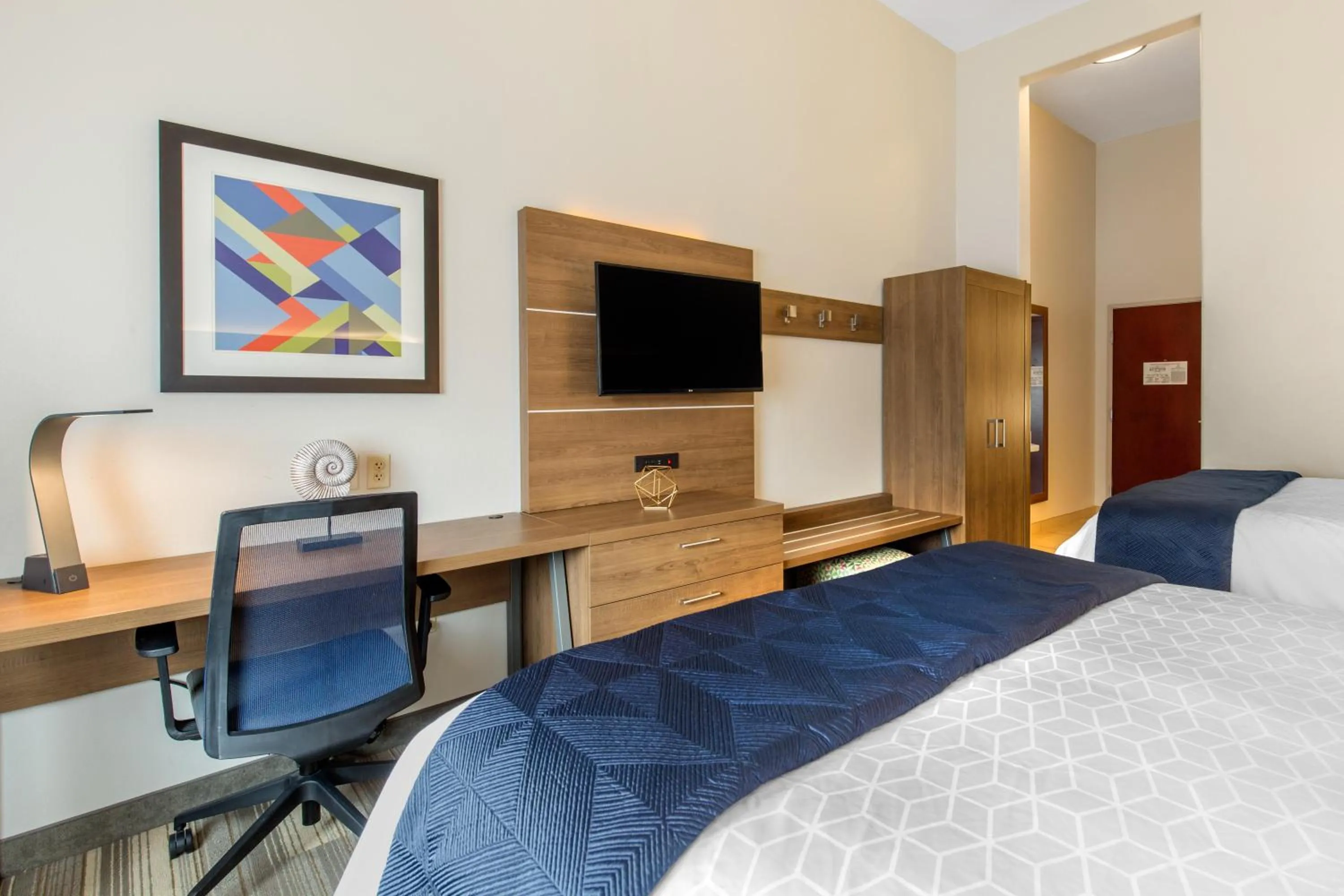 TV and multimedia, Bed in Holiday Inn Express Houston-Alvin by IHG