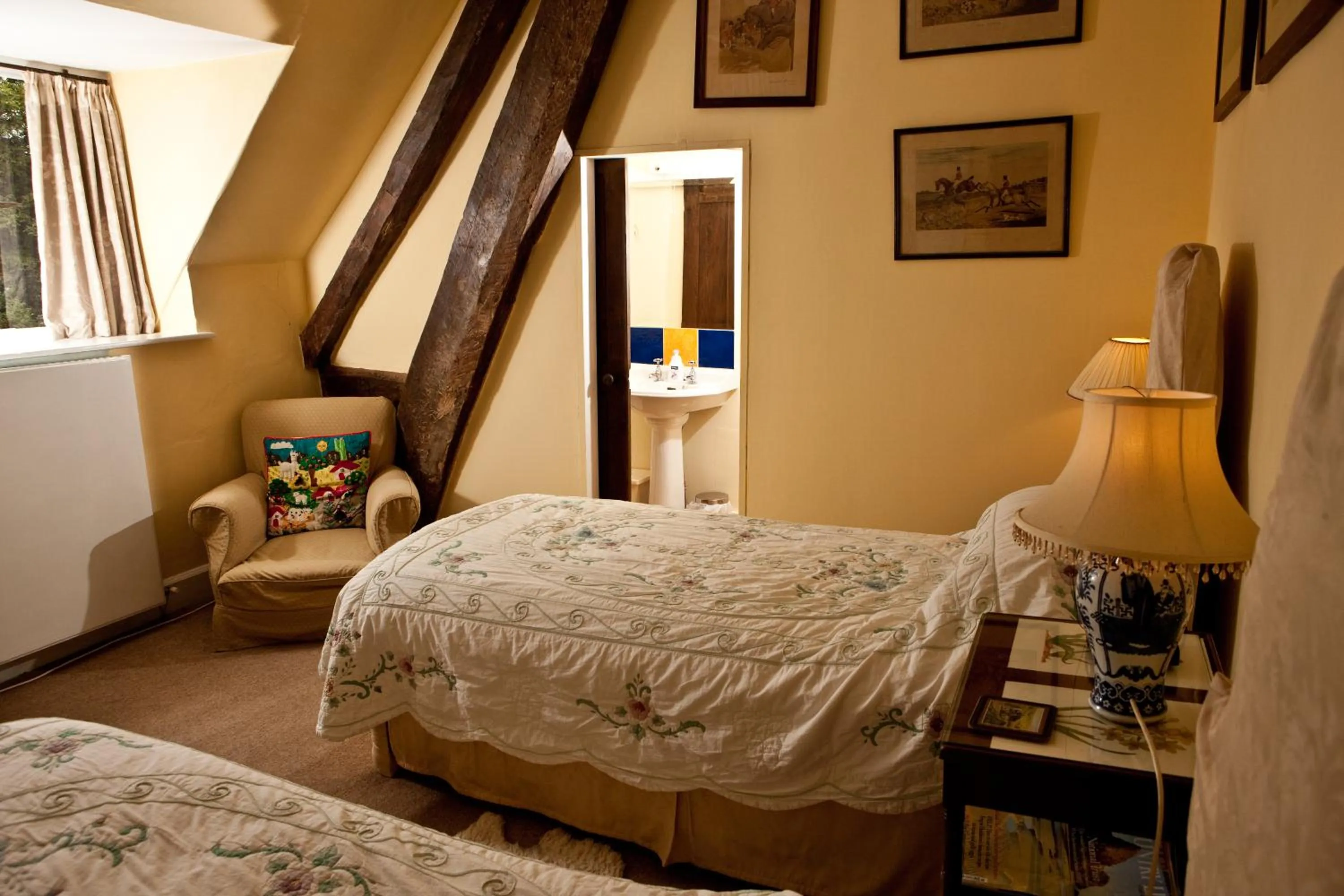 Bedroom, Bed in Church Hill Farm