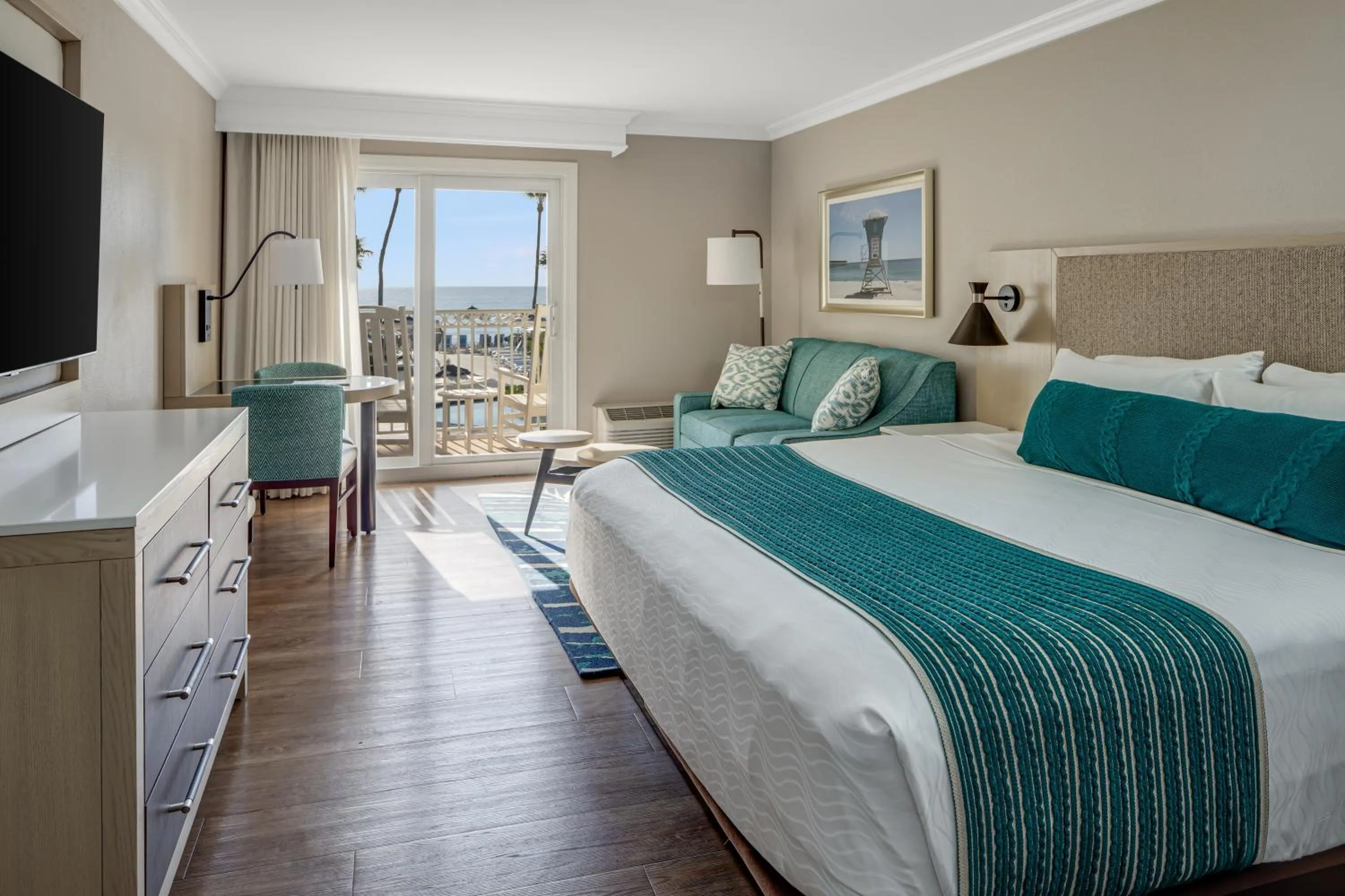 Bed in Delray Sands Resort