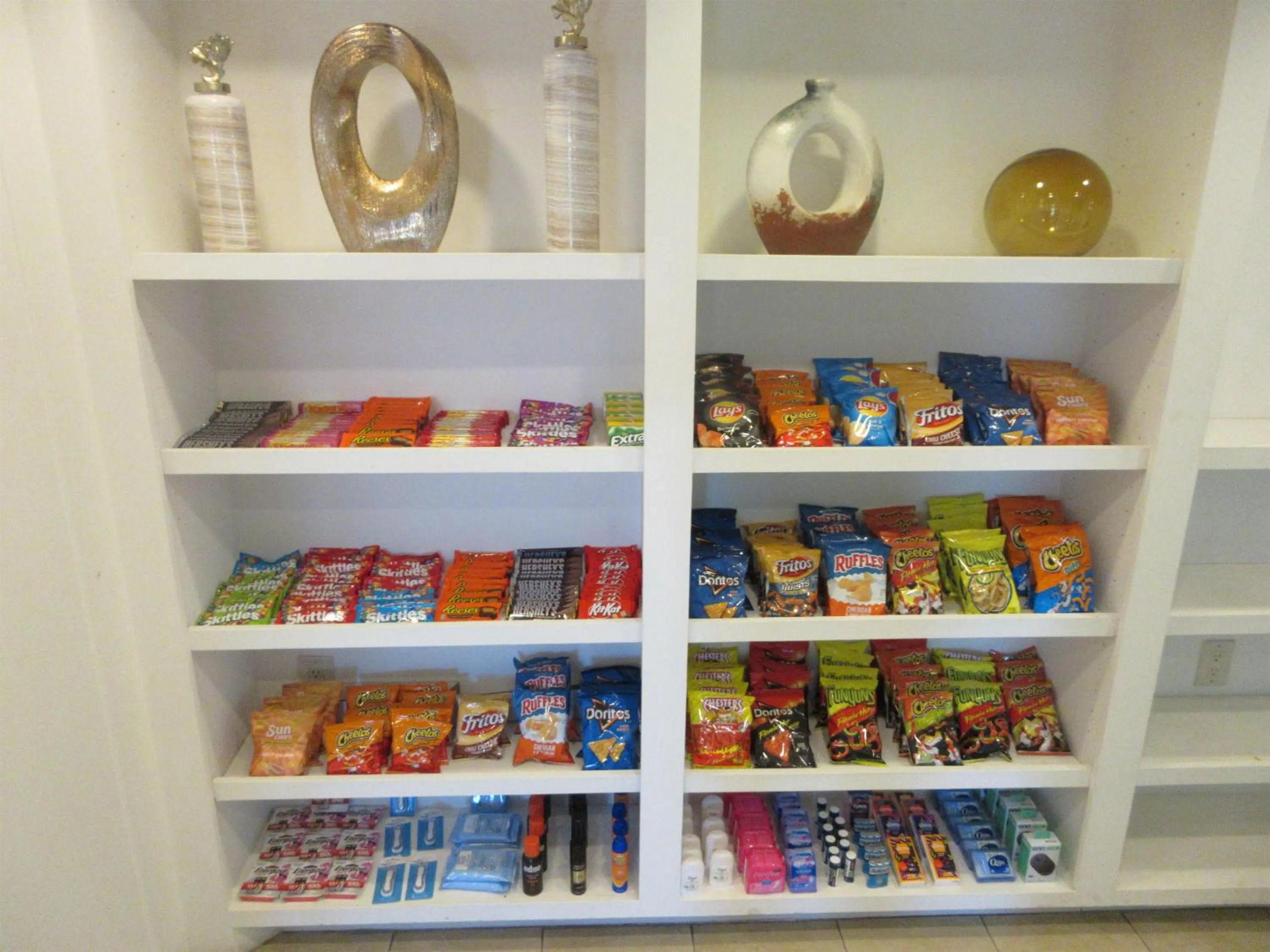 Property building in Best Western Champions Forest Inn and Suites