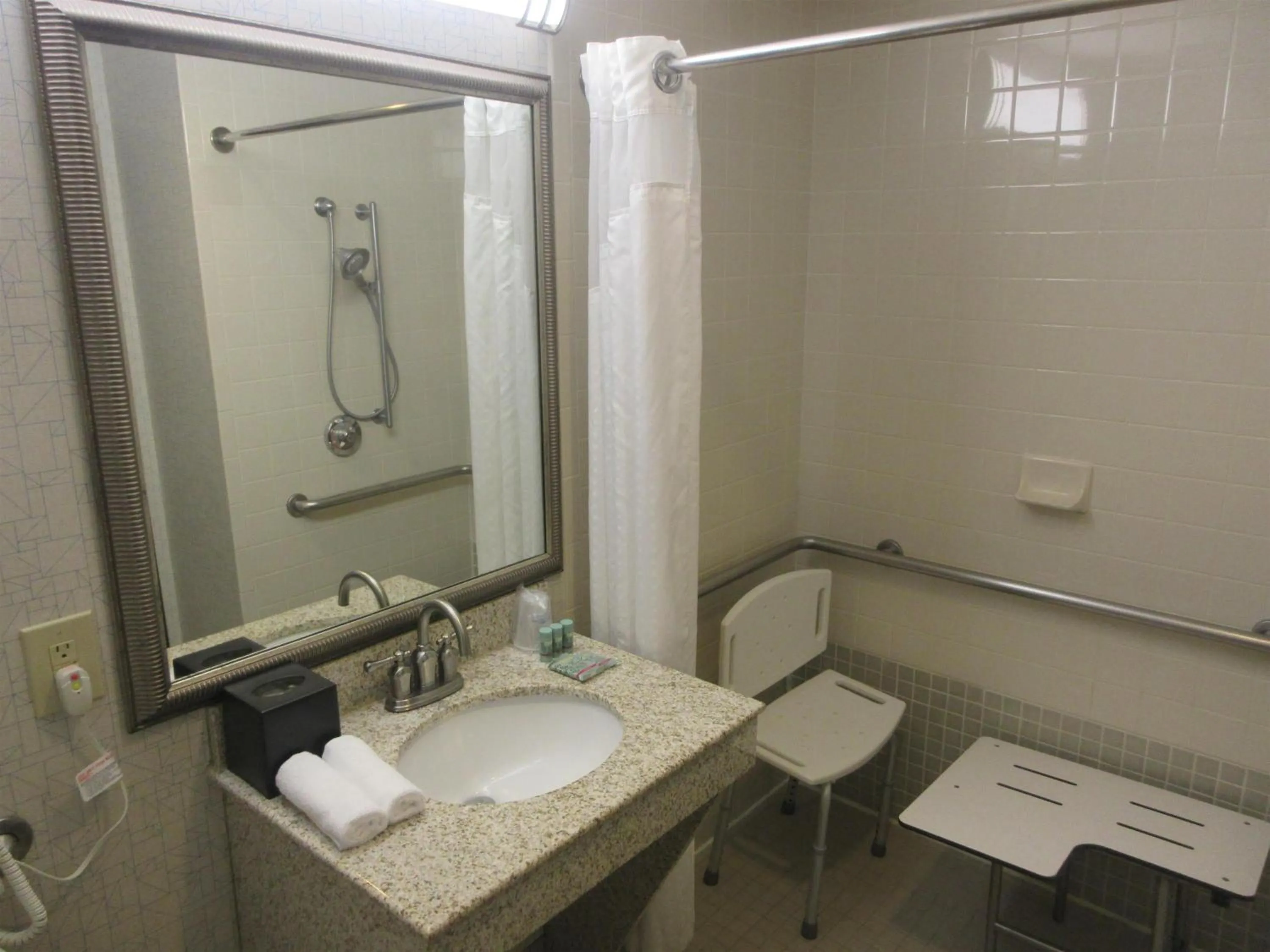 Bathroom in Best Western Champions Forest Inn and Suites