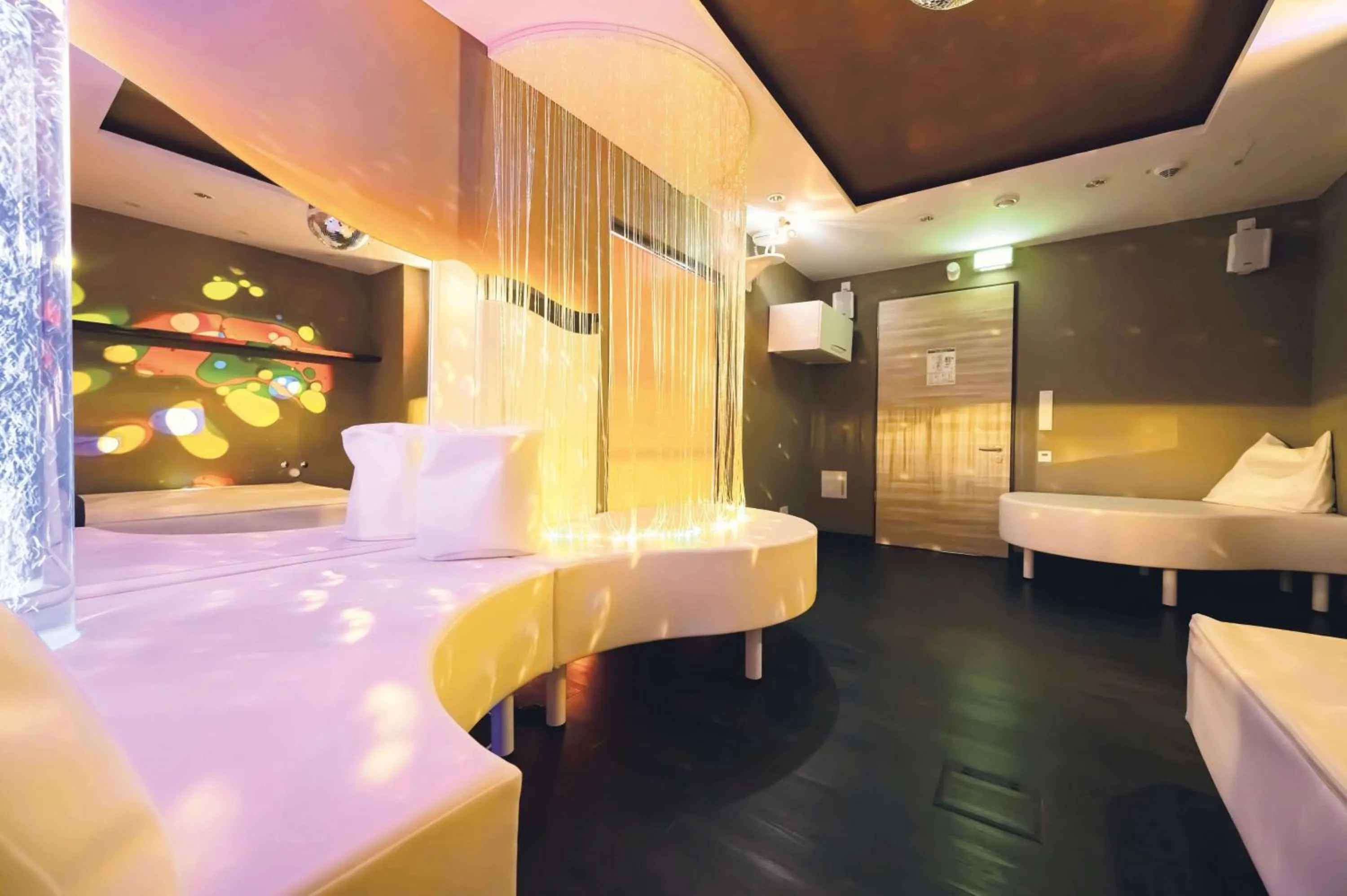 Spa and wellness centre/facilities, Bed in Allgäu Art Hotel