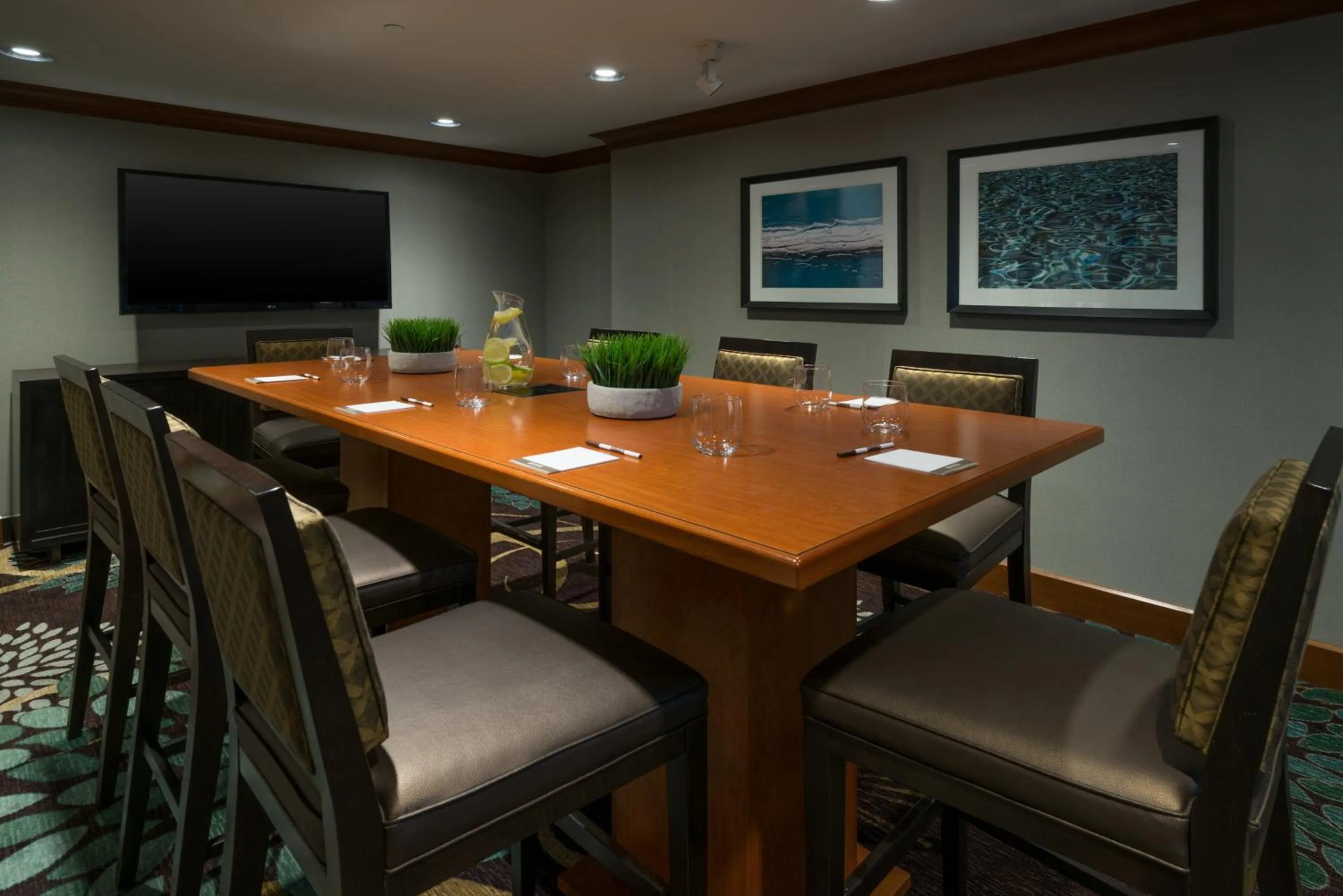 Meeting/conference room in Staybridge Suites Wilmington - Brandywine Valley by IHG
