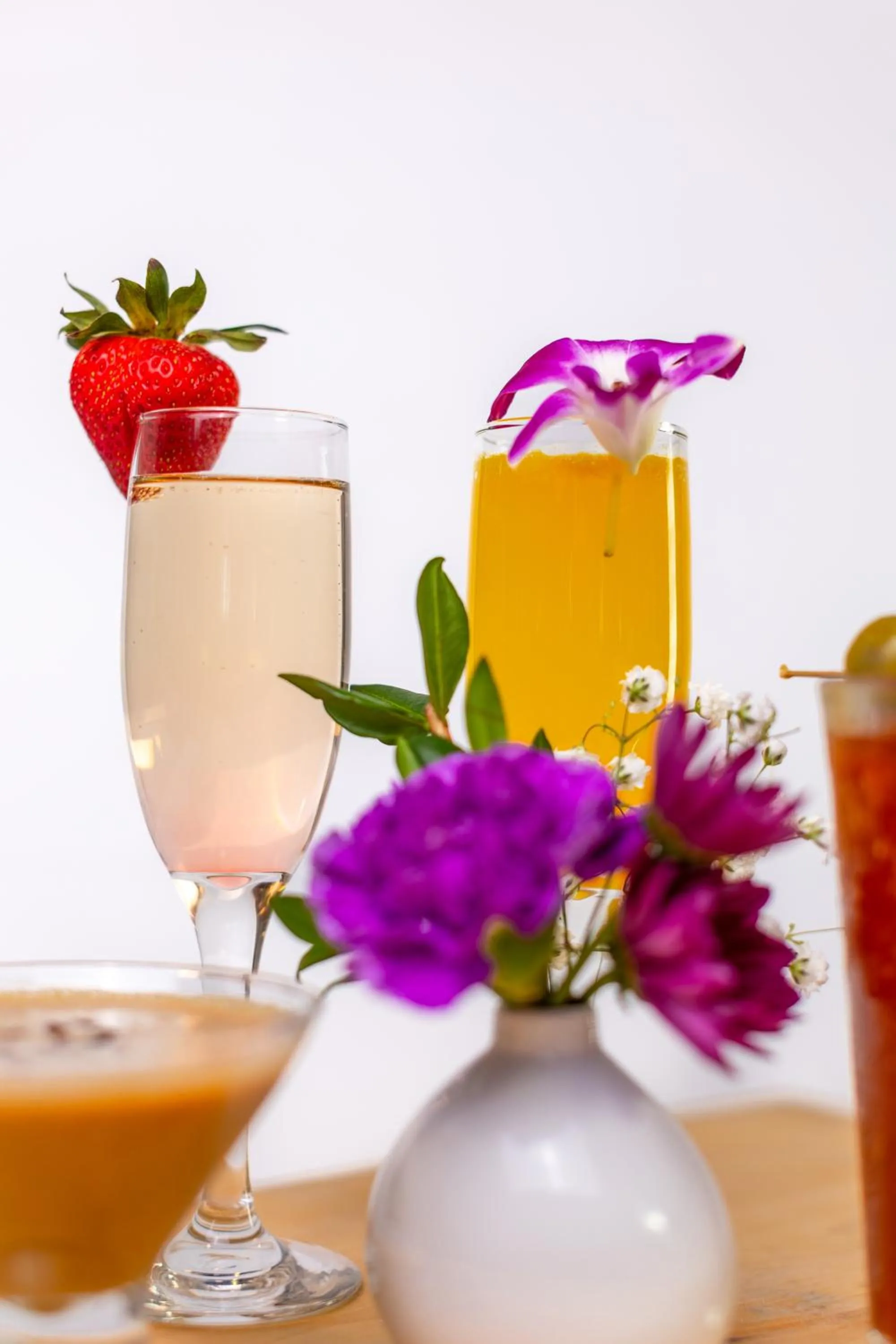 Restaurant/places to eat in Holiday Inn Resort Panama City Beach by IHG