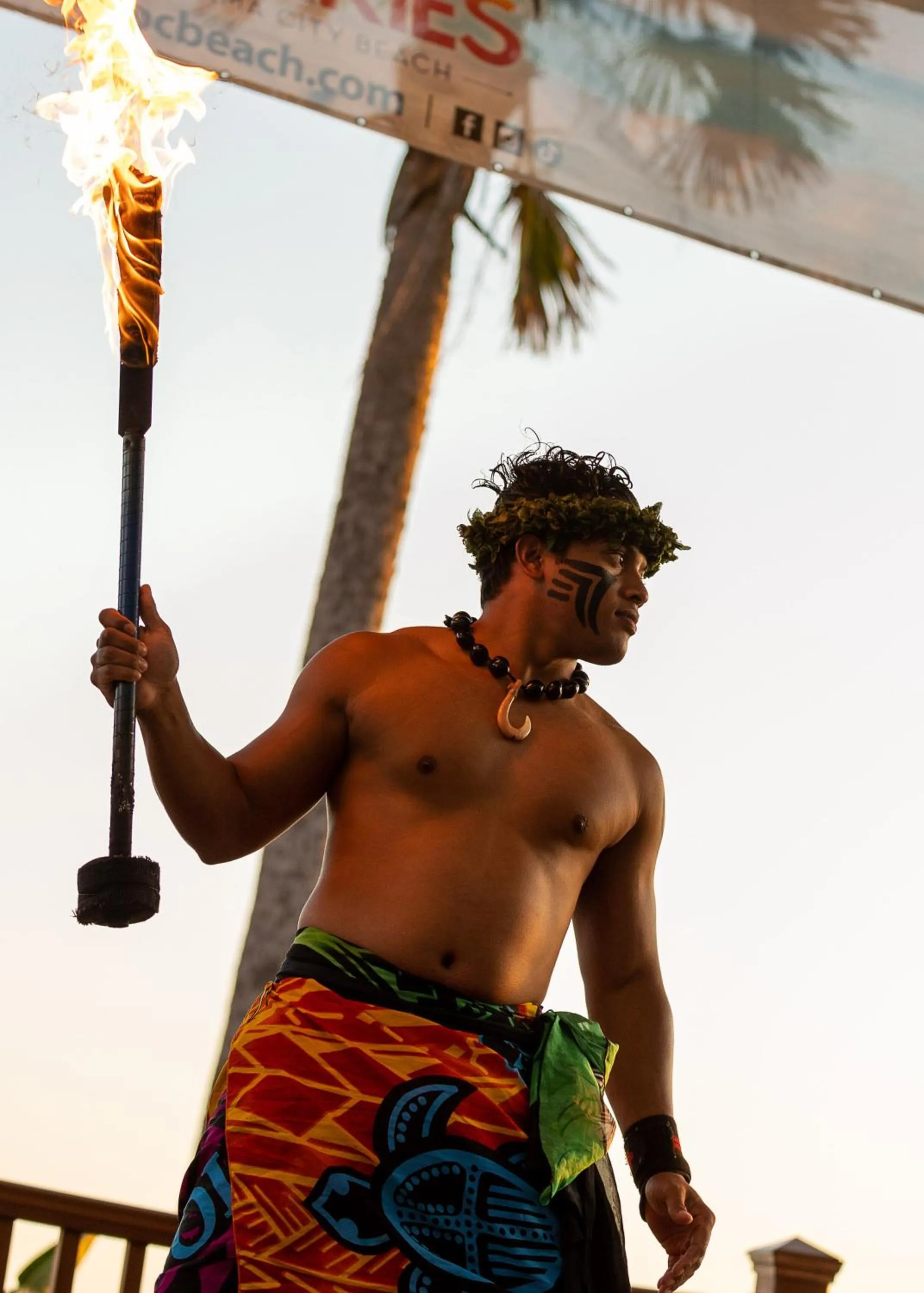 Evening entertainment in Holiday Inn Resort Panama City Beach by IHG