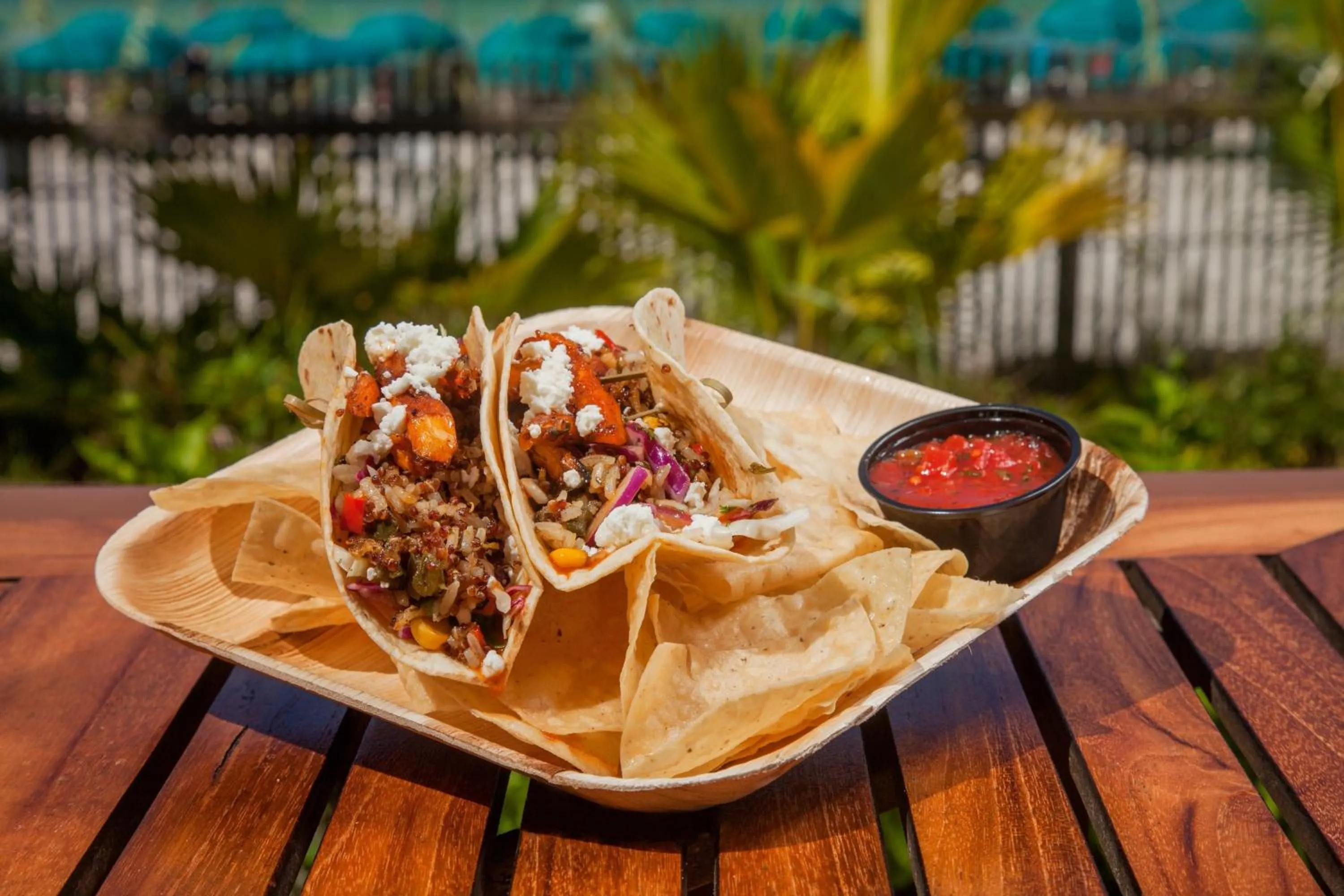 Restaurant/places to eat in Holiday Inn Resort Panama City Beach by IHG