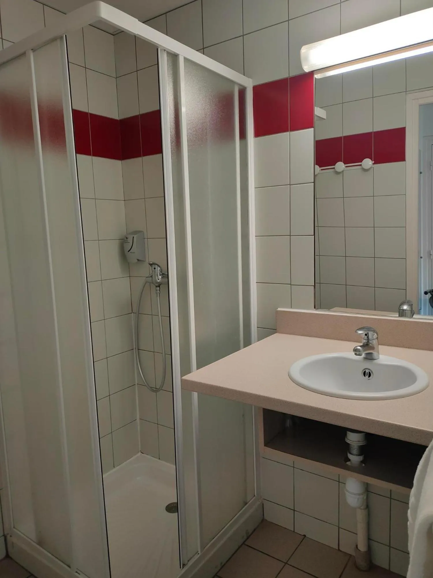 Shower in VVF Le Lioran Les Monts du Cantal