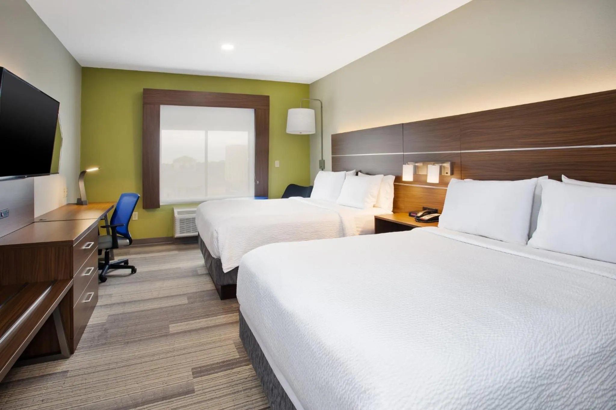 Photo of the whole room, Bed in Holiday Inn Express Hotel and Suites Katy by IHG
