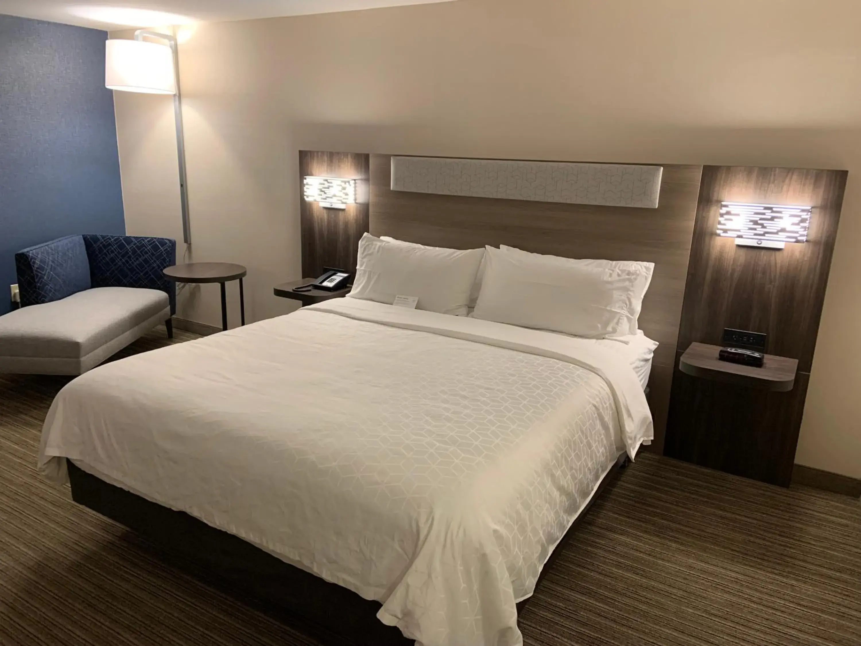 King Suite in Holiday Inn Express Hotel & Suites Hermosa Beach by IHG King Suite in Holiday Inn Express Hotel & Suites Hermosa Beach by IHG