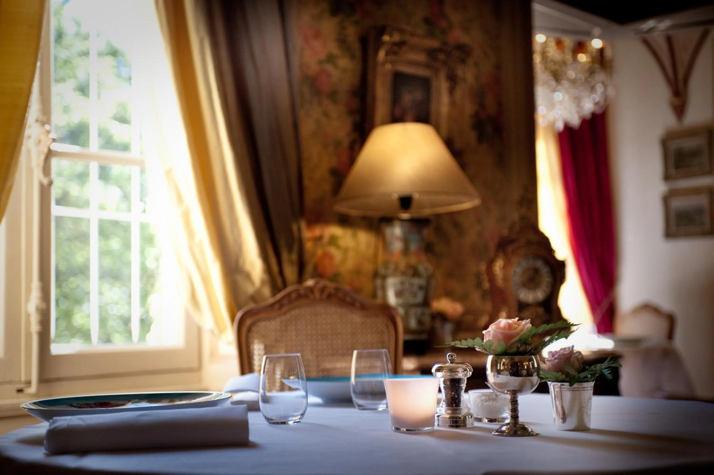 Restaurant/places to eat in Château D'Apigné Rennes