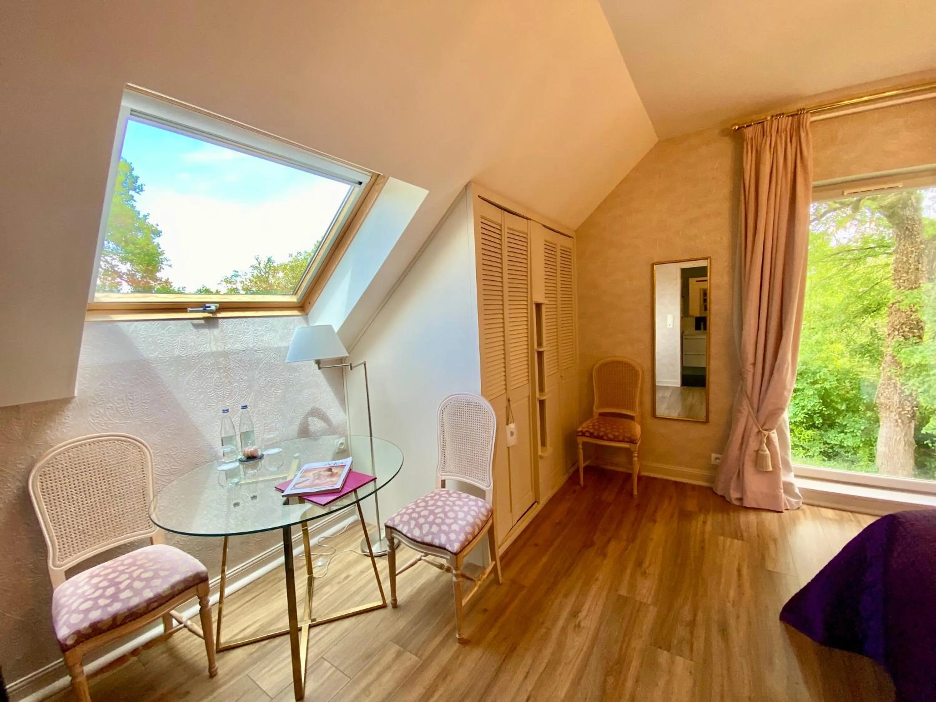 Seating area in Château D'Apigné Rennes