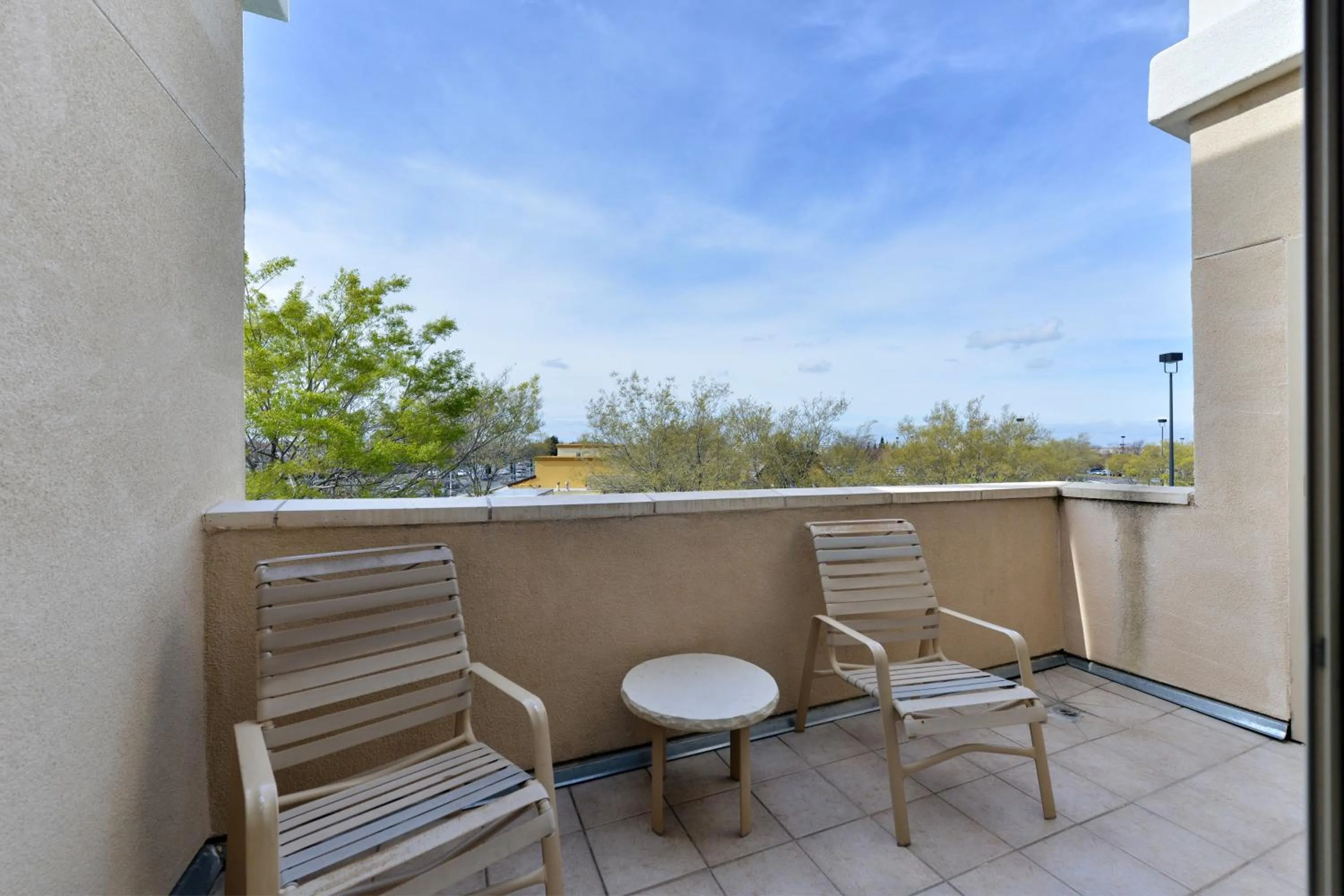 Balcony/Terrace in HOLIDAY INN EXPRESS & SUITES ELK GROVE CENTRAL - HWY 99 by IHG