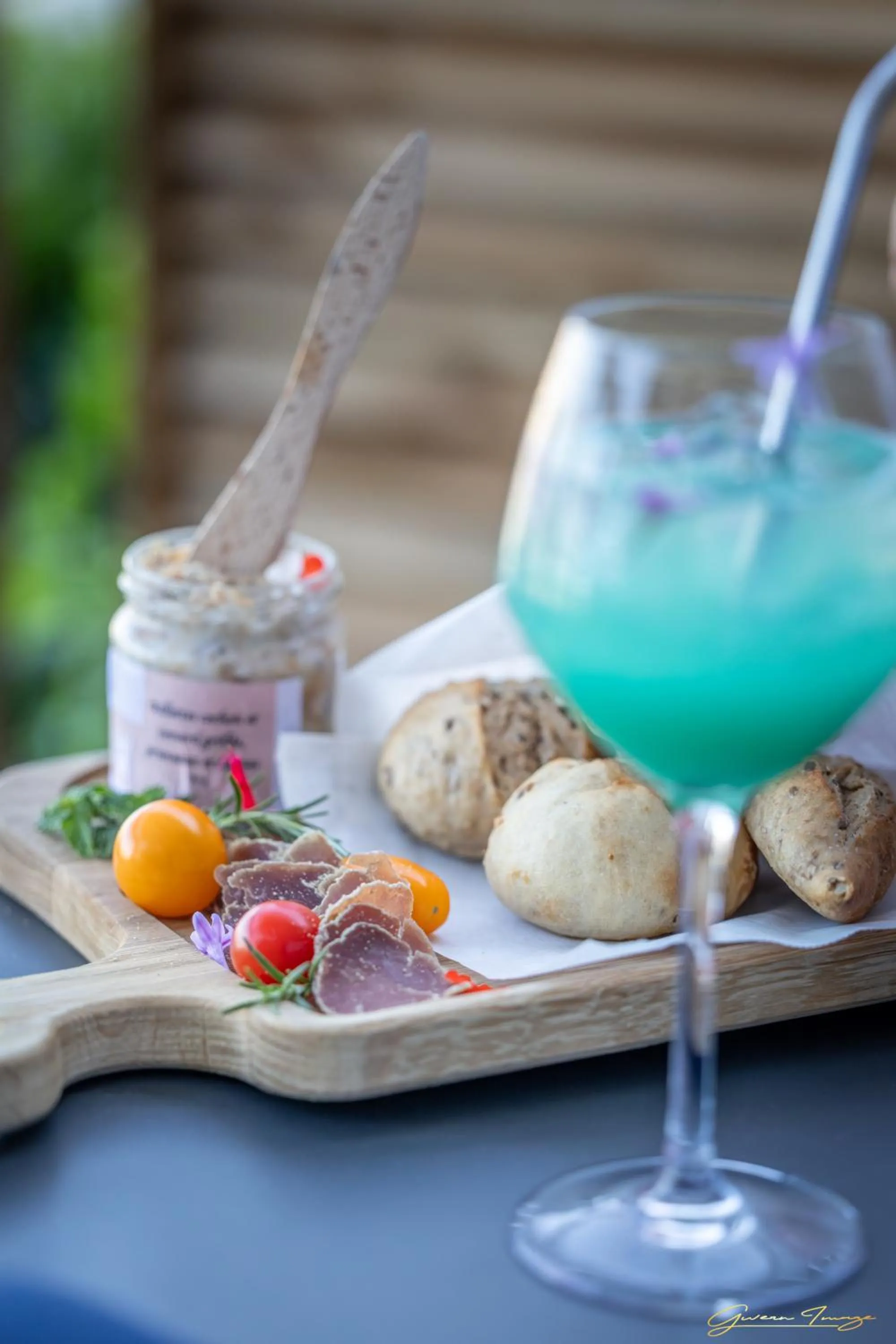 Patio in Restaurant Hotel Didier Méril