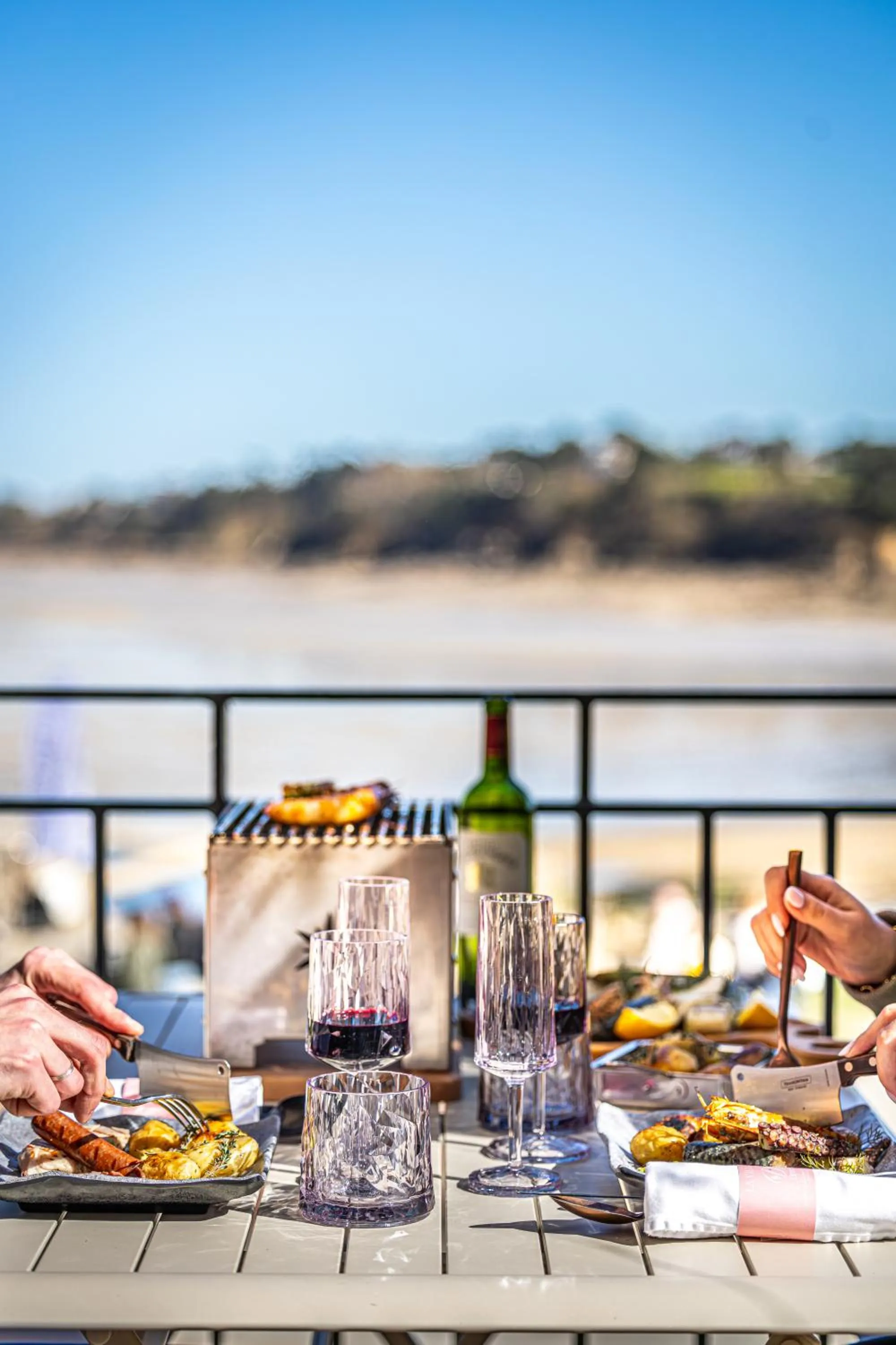 Patio in Restaurant Hotel Didier Méril