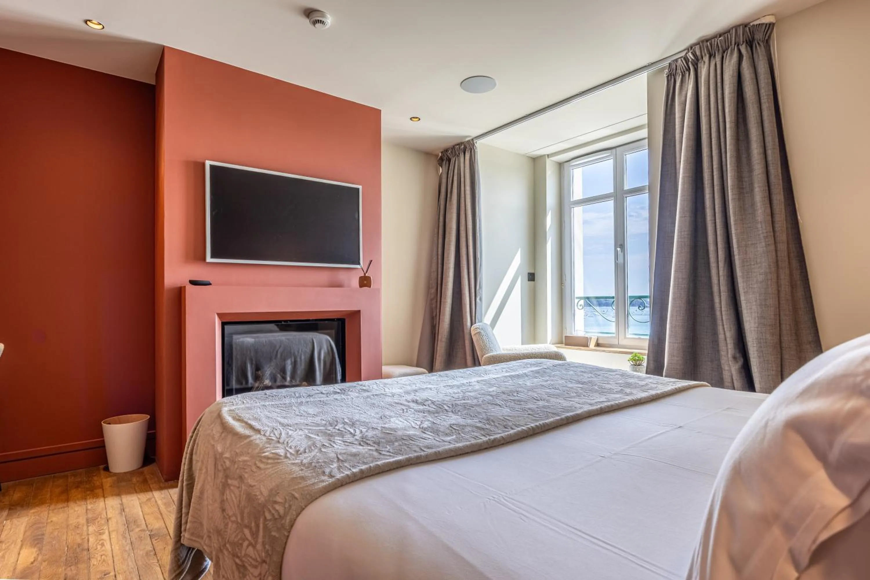 Bed in Restaurant Hotel Didier Méril