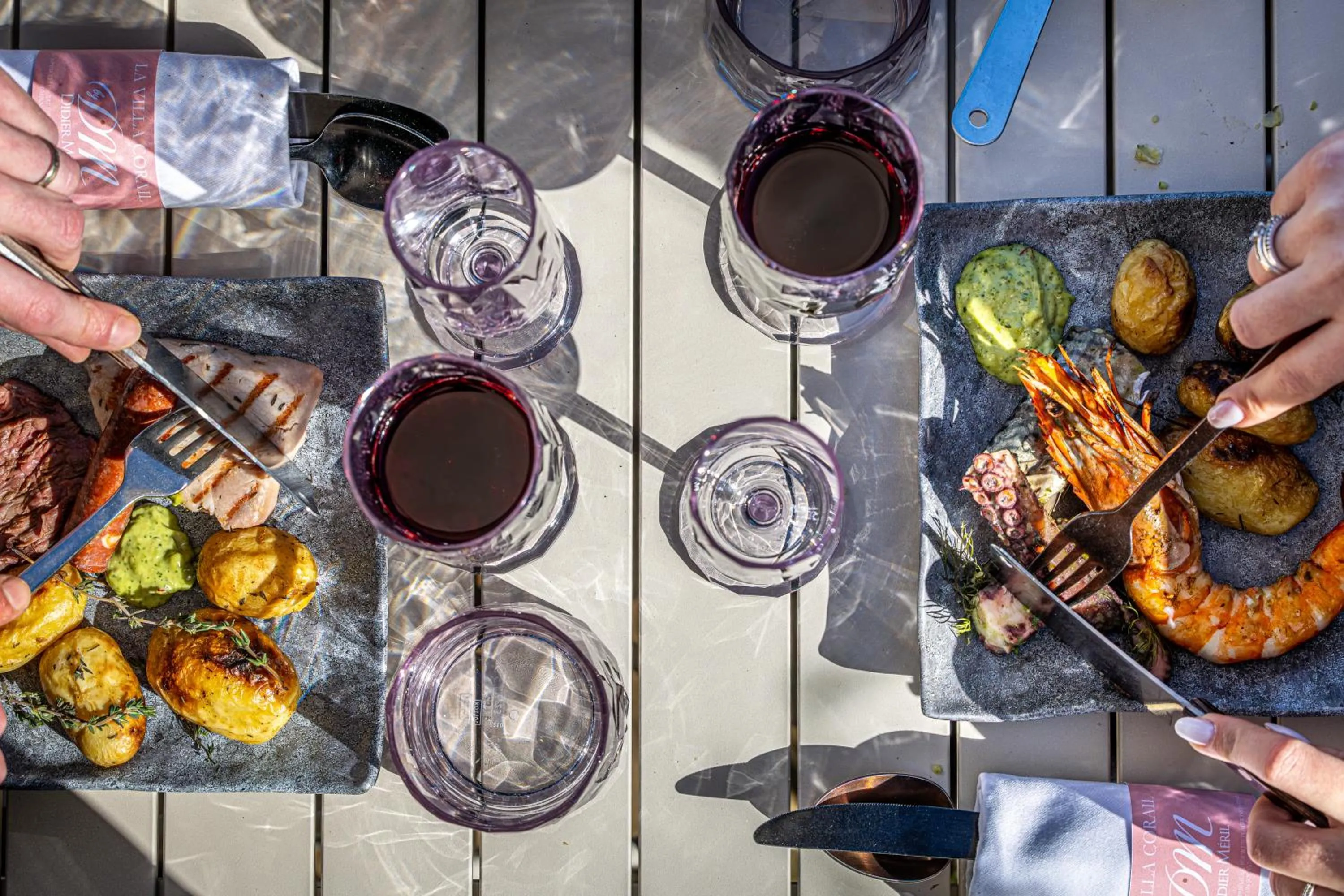 Patio in Restaurant Hotel Didier Méril