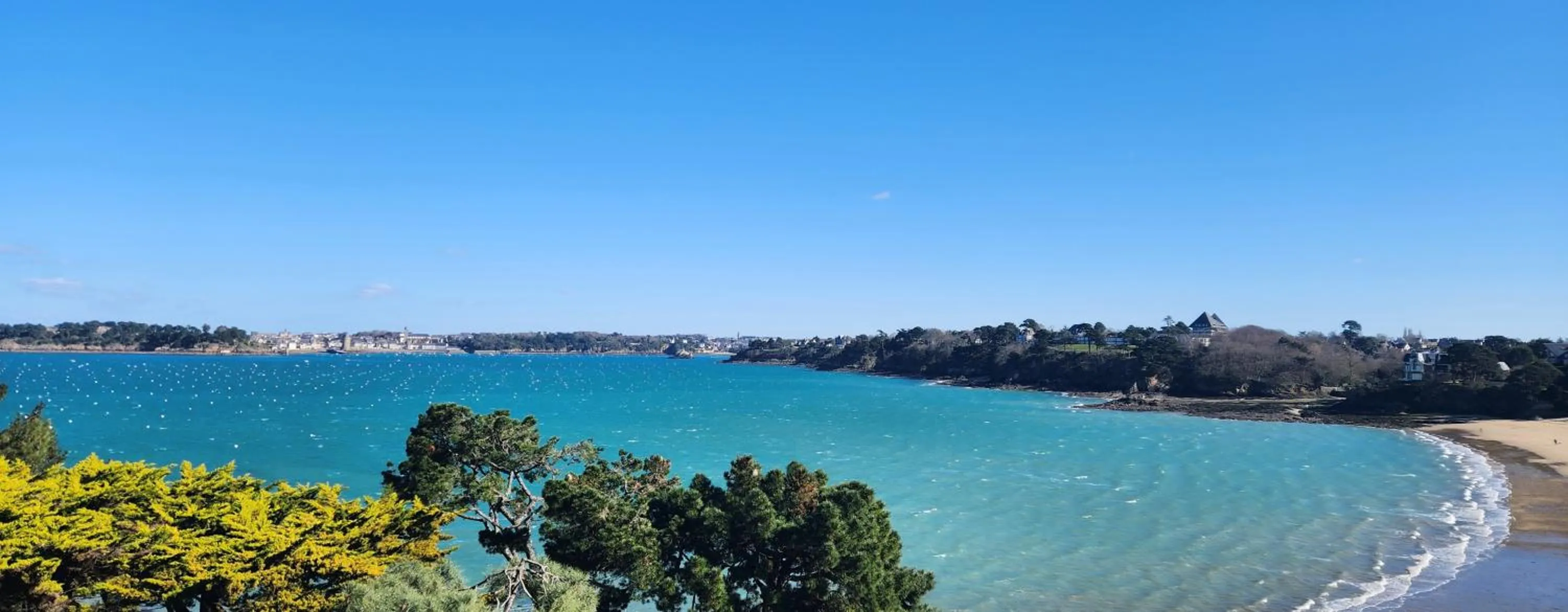 View (from property/room) in Restaurant Hotel Didier Méril