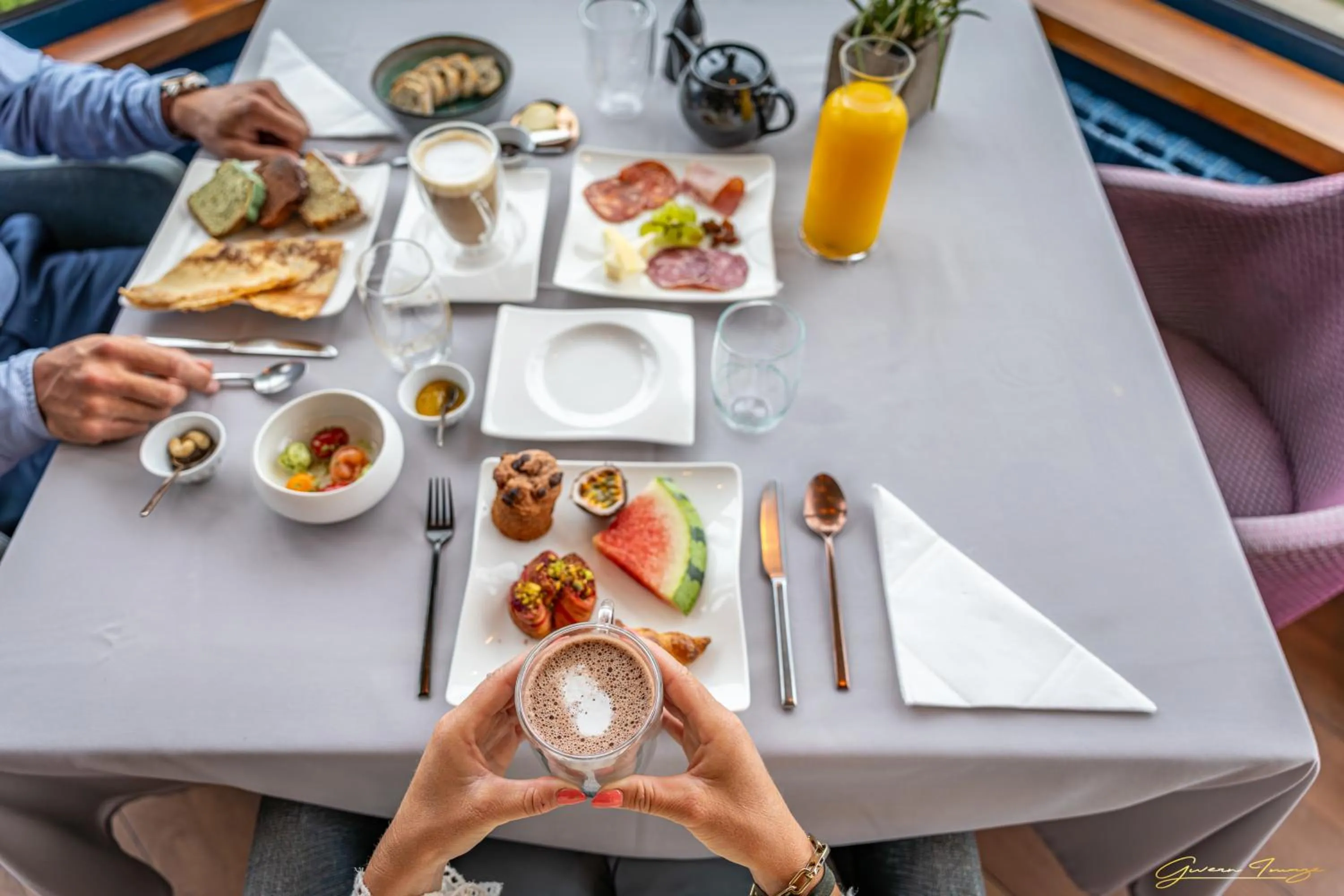 Property building in Restaurant Hotel Didier Méril