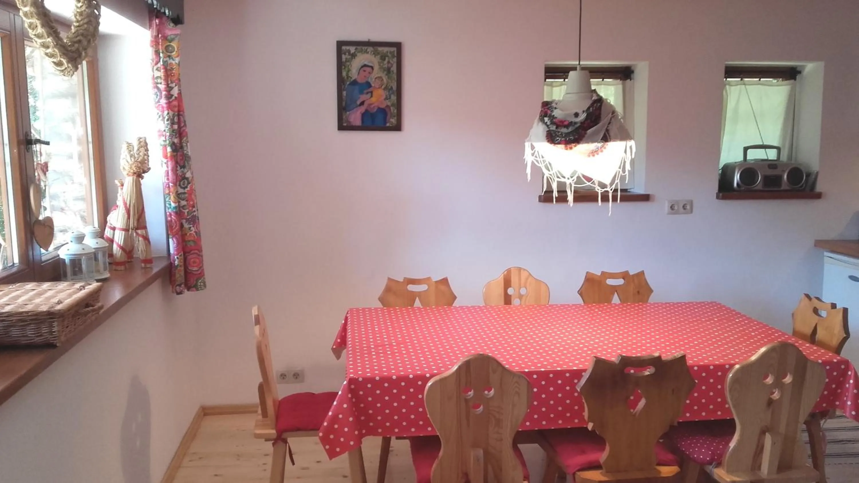 Kitchen or kitchenette in Dom w górach