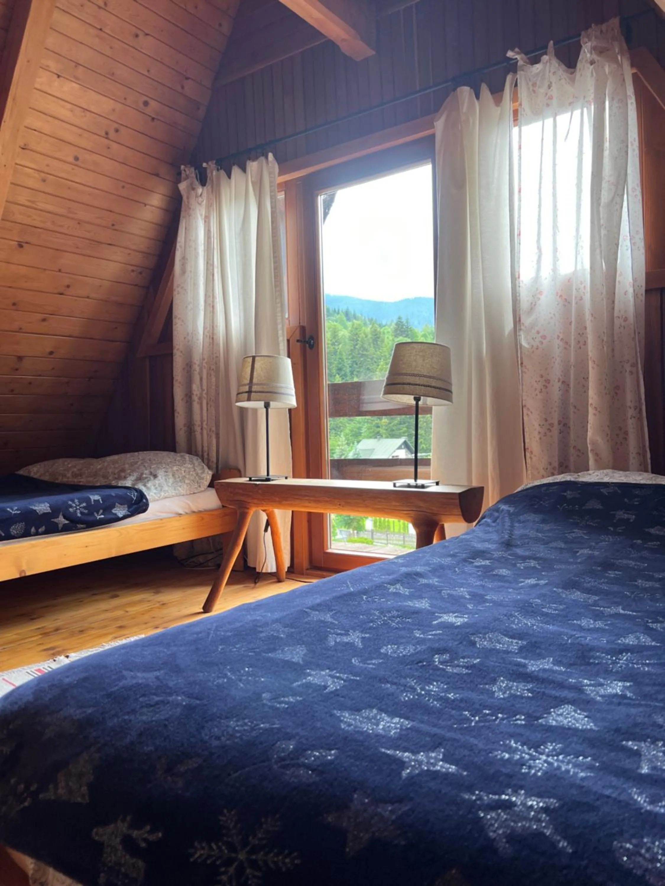 Bed in Dom w górach