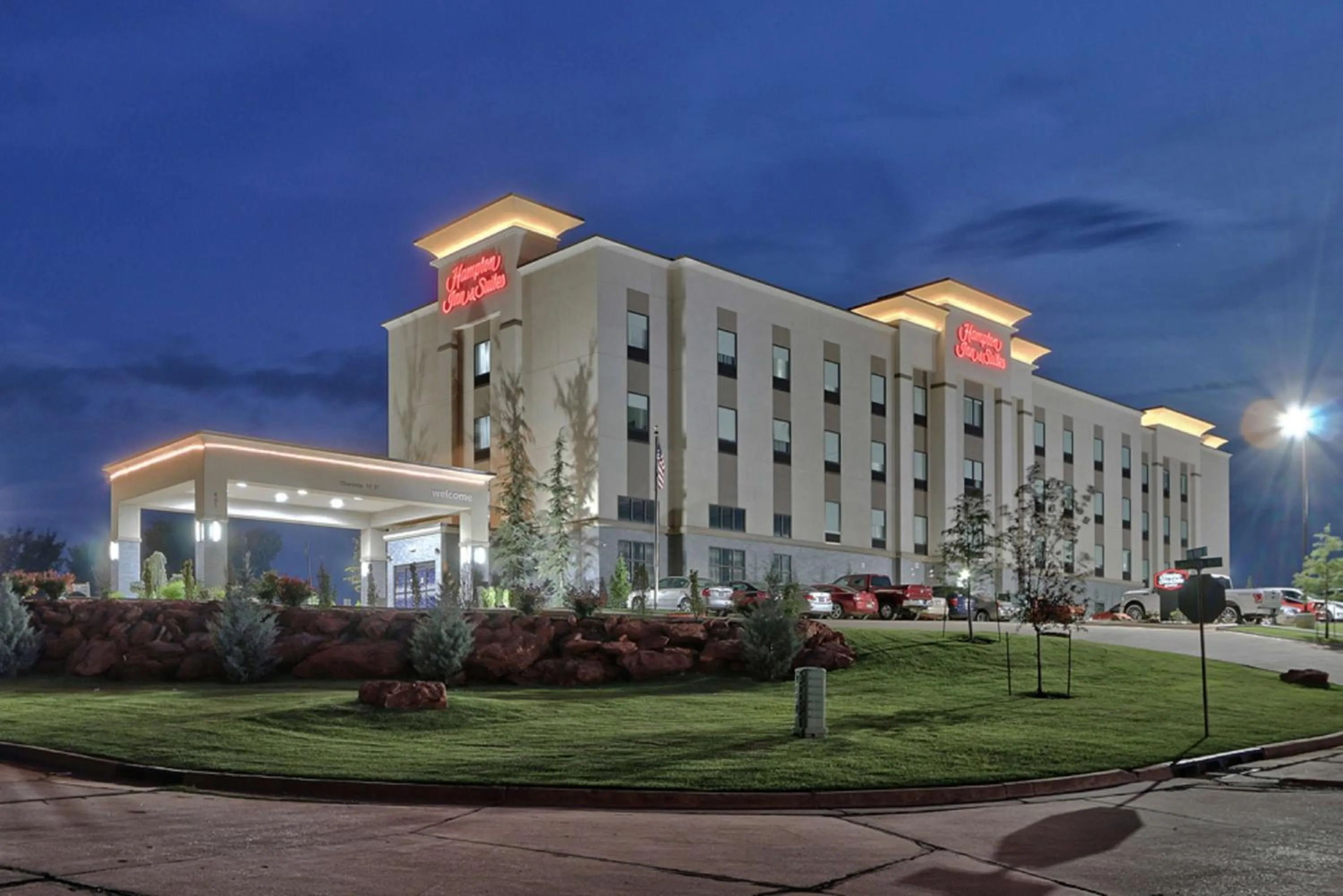 Property building in Hampton Inn & Suites Guthrie, OK