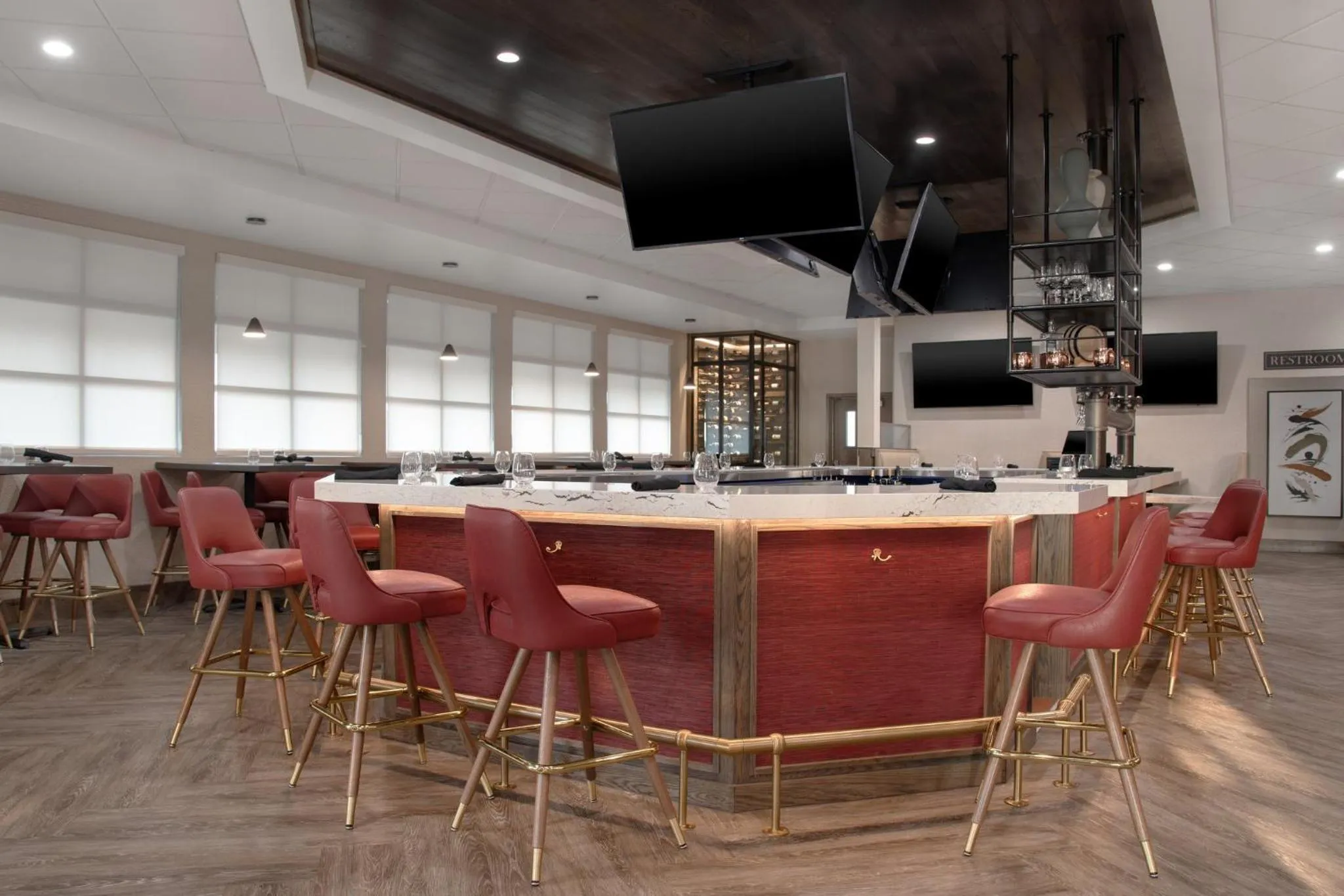 Restaurant/places to eat in Holiday Inn Hotel & Suites Overland Park-West by IHG