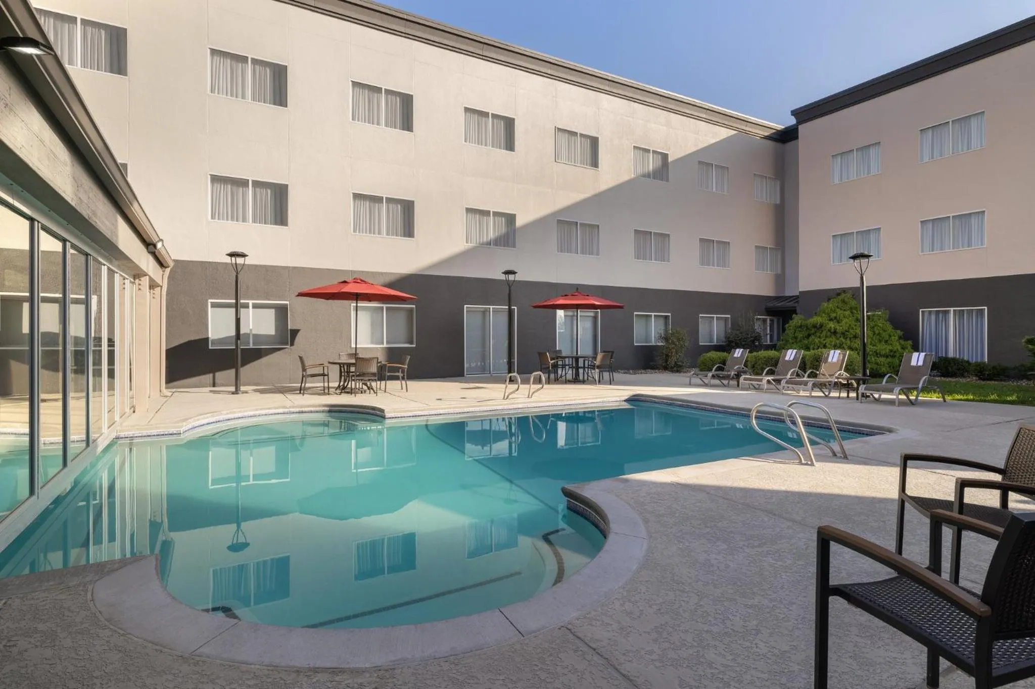 Swimming pool in Holiday Inn Hotel & Suites Overland Park-West by IHG