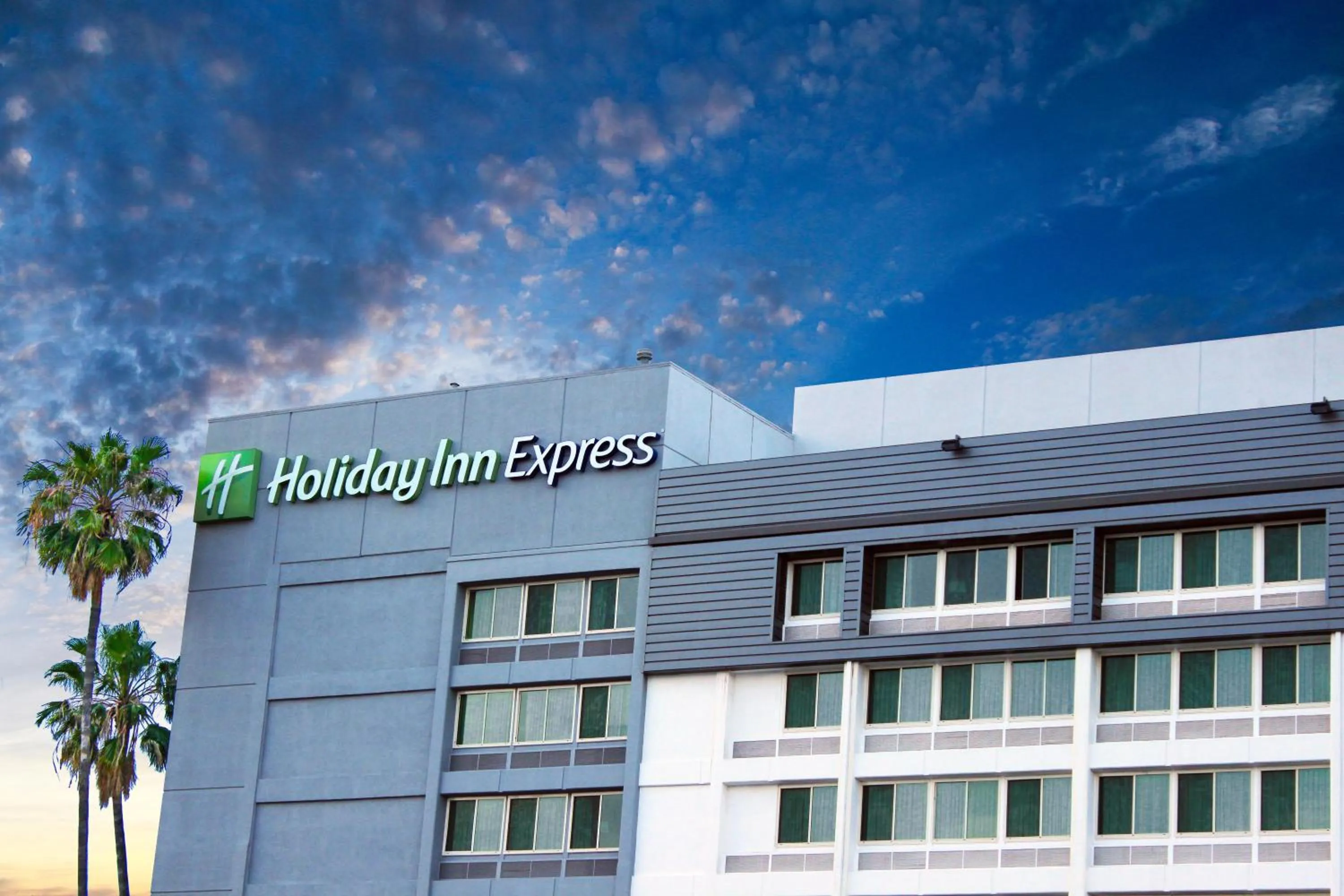 Property building in Holiday Inn Express Van Nuys by IHG